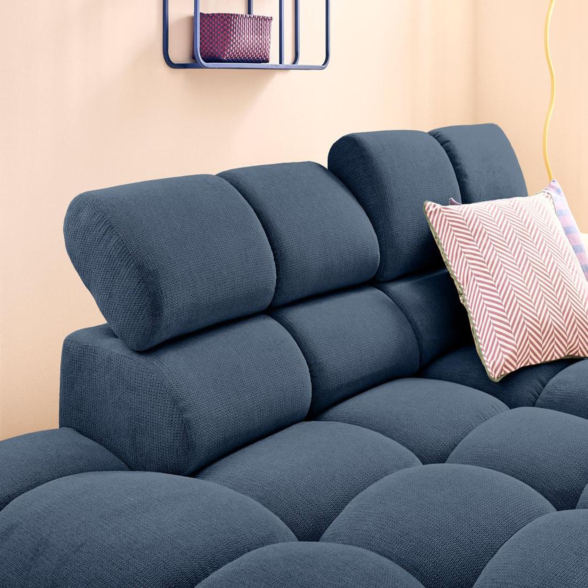 Voir la diapositive 5 : LISA DESIGN Matera - canapé d'angle gauche 4 places avec têtières réglables en tissu texturé