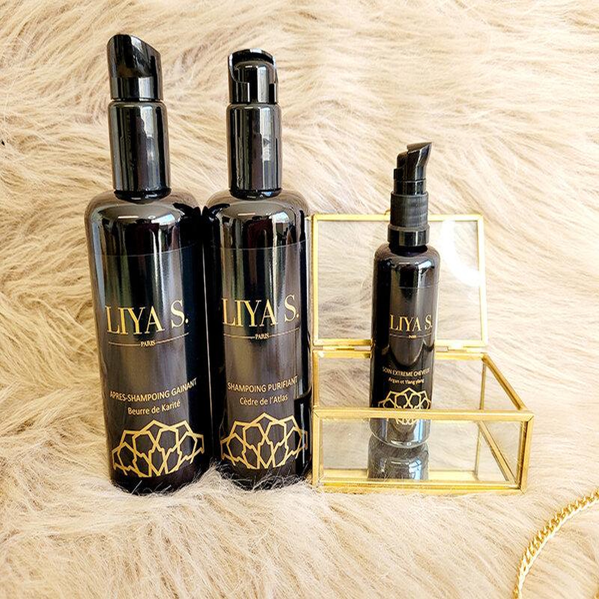 Voir la diapositive 3 : Smartbox Coffret de 3 produits bio haut de gamme pour cheveux gras - Coffret Cadeau Bien-être
