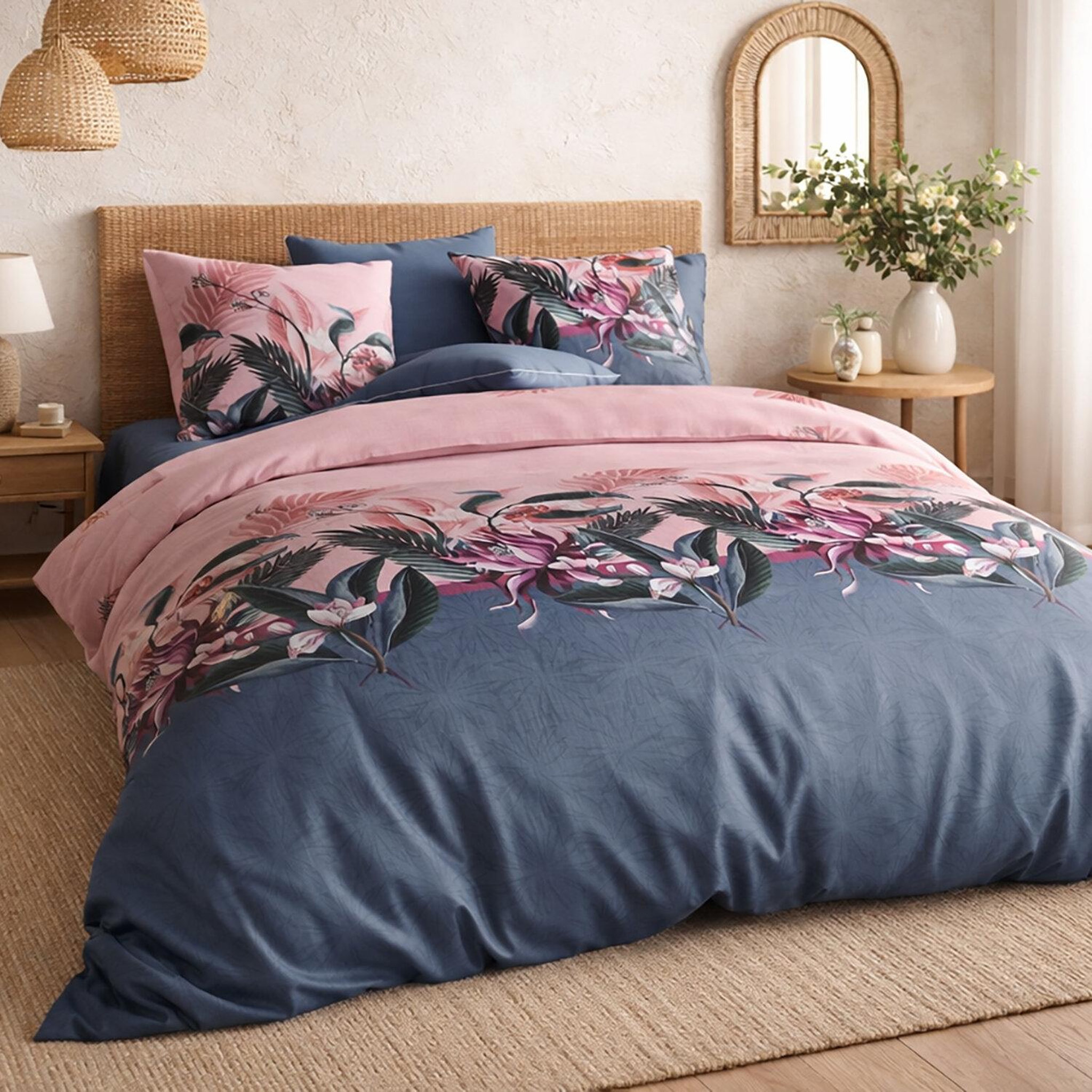 Voir la diapositive 2 : ATELIER DU COTON Parure housse de couette 100% coton 57fils flora