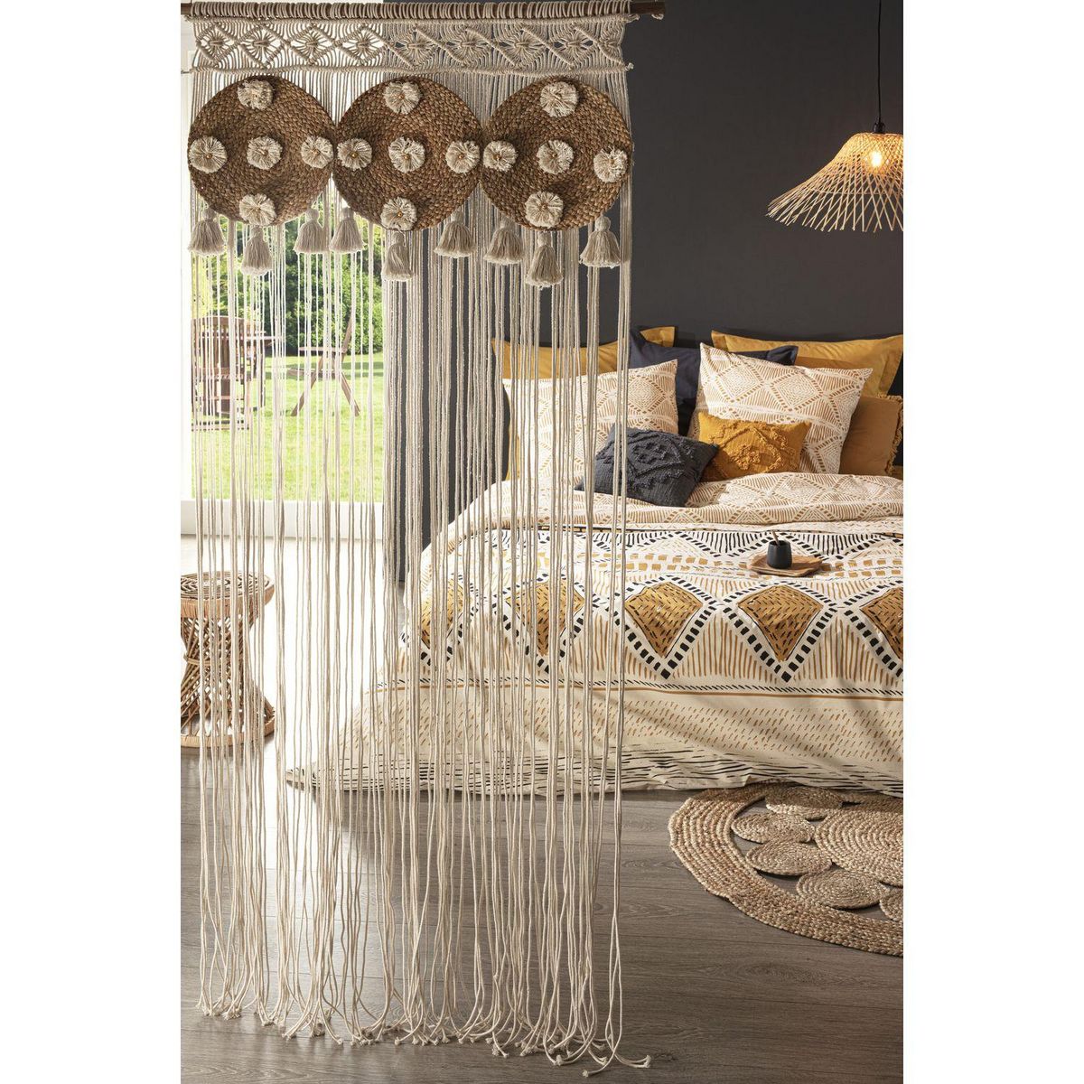 TOILINUX Lot de 2 Rideaux de fils détails macramé et pompons - 90 x 200 cm - Beige