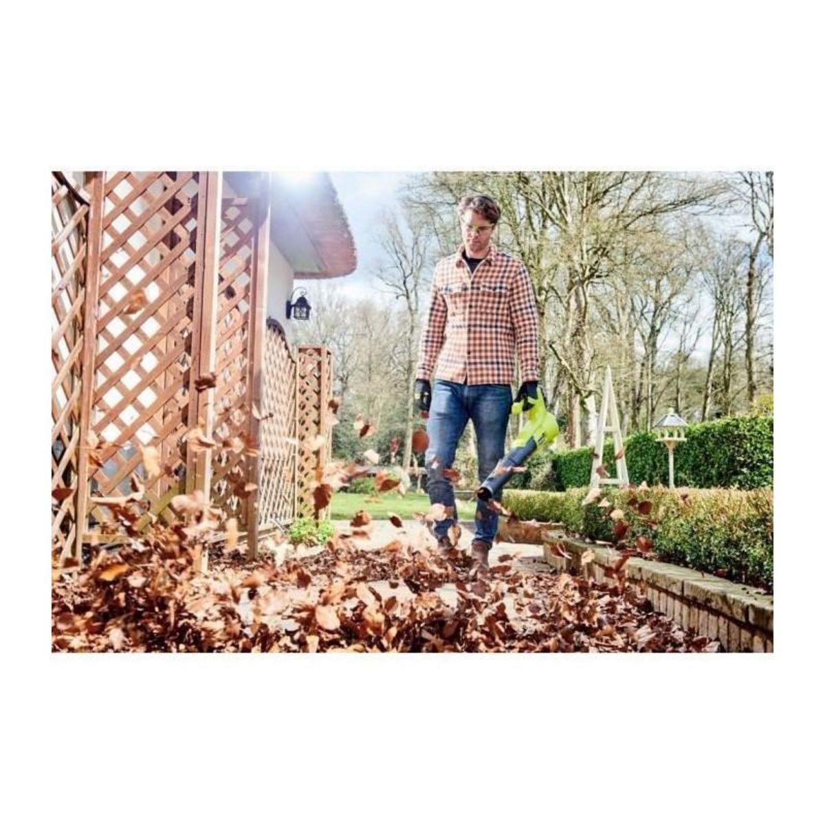 Ryobi Souffleur RYOBI 18V One+ - Turbo jet - sans batterie ni chargeur - RY18BLA-0