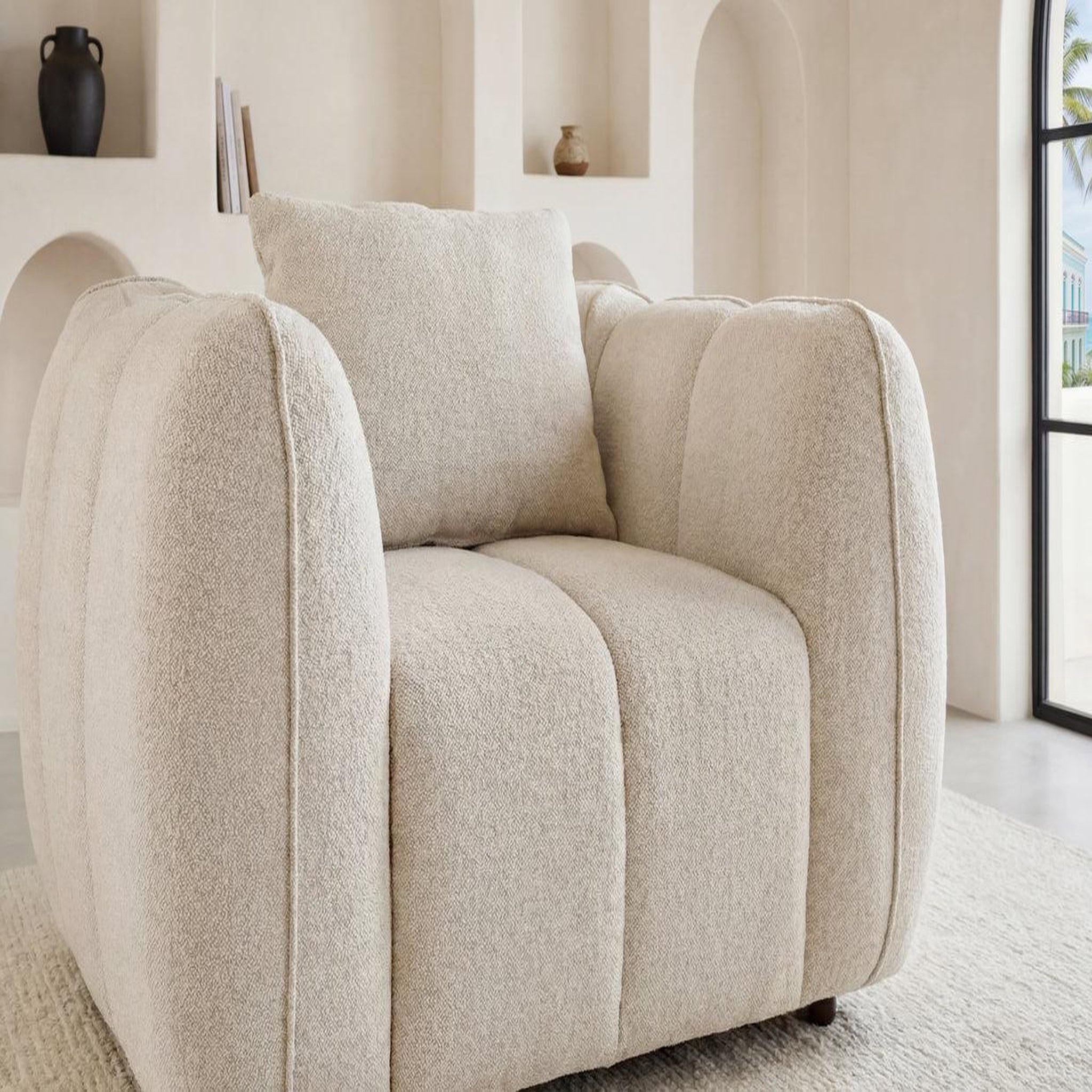 Voir la diapositive 4 : CASANOVA PARIS HAVANA - Fauteuil tissu lisse