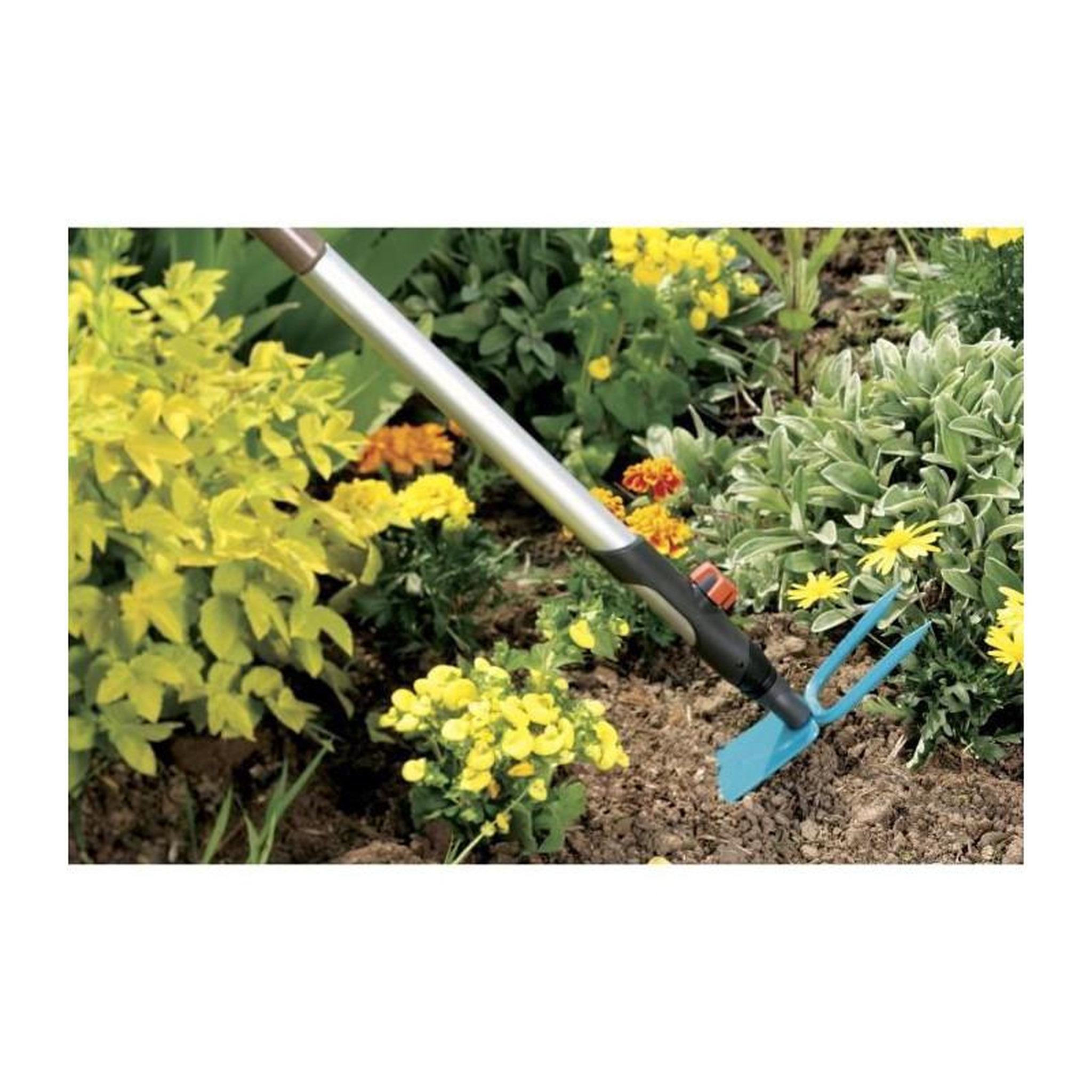 Voir la diapositive 3 : Gardena GARDENA Serfouette 7.5cm Combisystem - Acier inoxydable - Outil adapte pour tout travaux de sol - Garantie 25 ans 3218-20