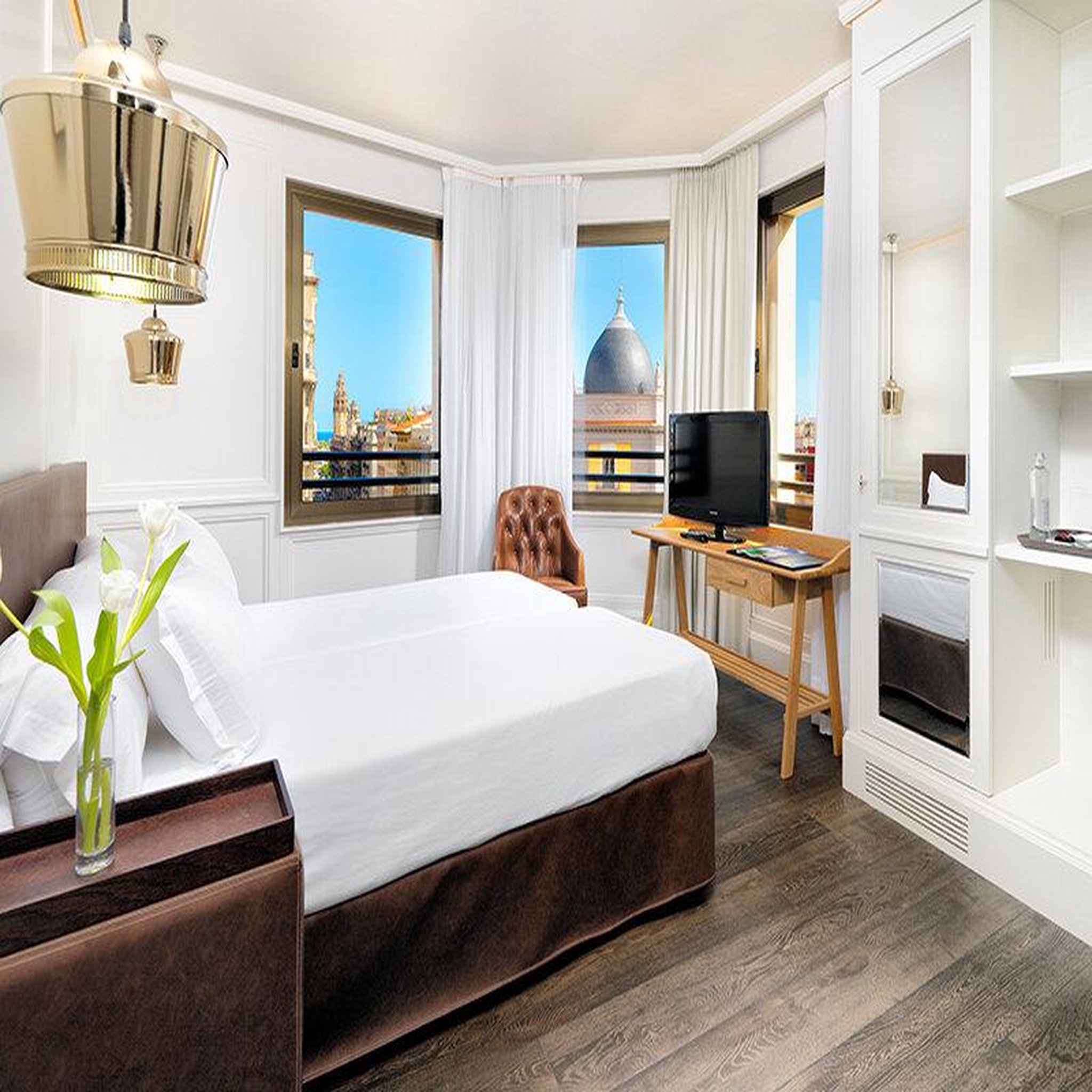 Voir la diapositive 2 : Smartbox 2 nuits à l'h10 montcada boutique hotel 4* à barcelone - coffret cadeau séjour