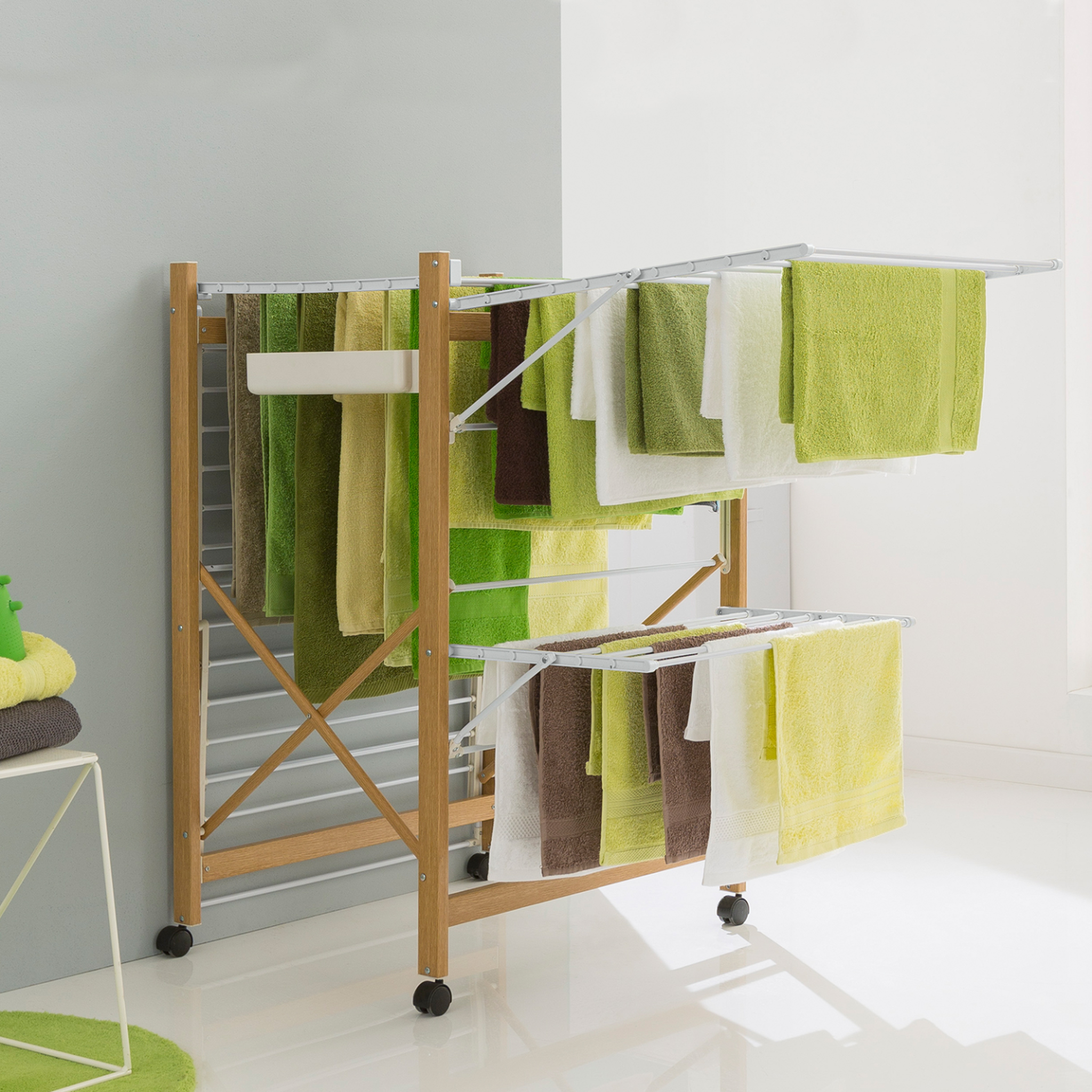 Voir la diapositive 6 : ID MARKET Séchoir à linge pliable deluxe capacité 27m blanc et effet bois