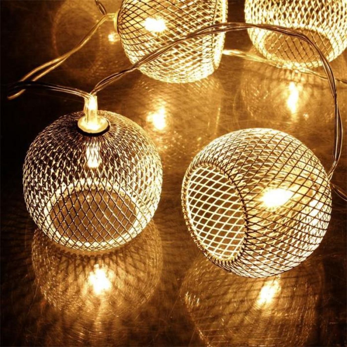 Paris Prix Guirlande Lumineuse Led  10 Cloches  175cm Argent