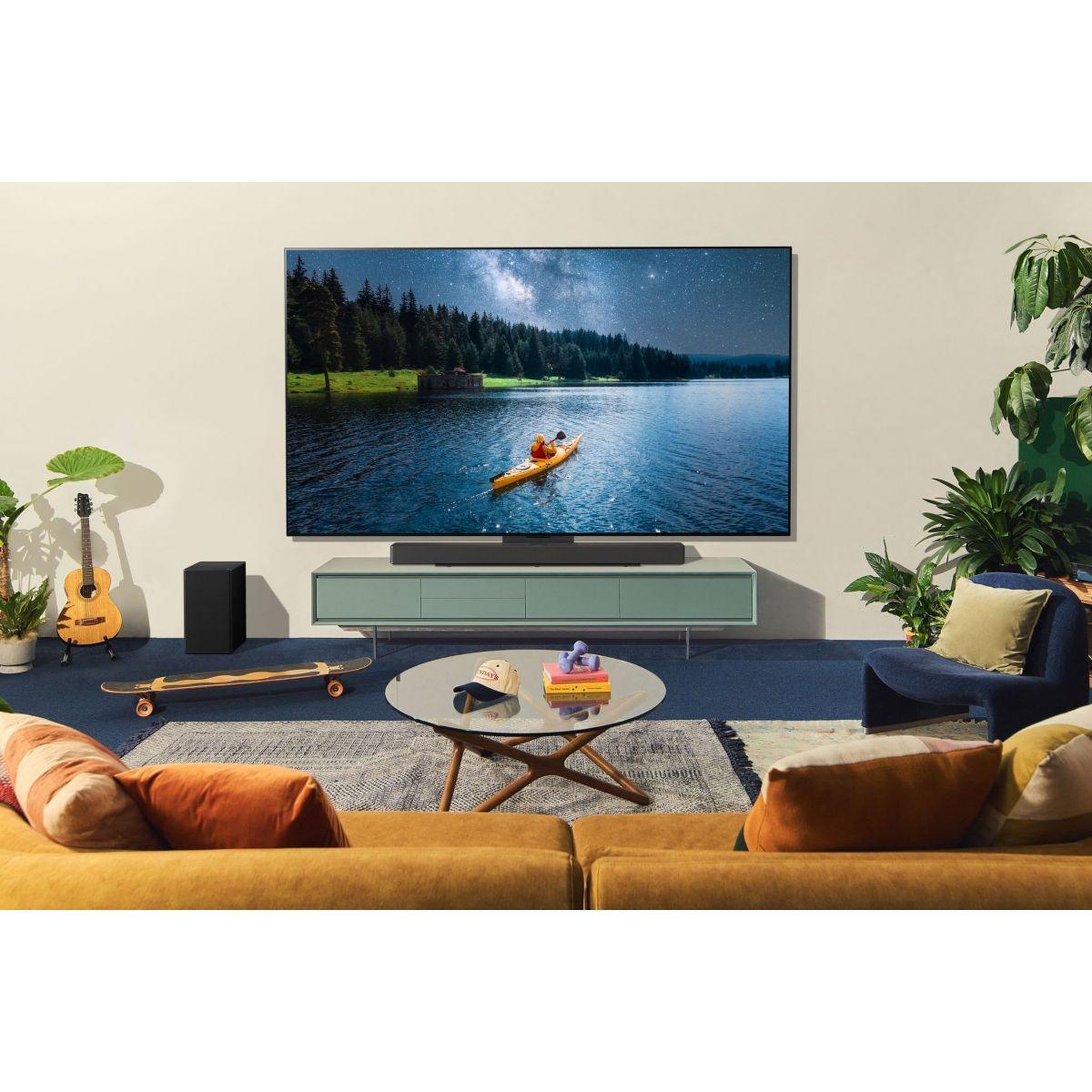 Voir la diapositive 2 : LG TV OLED 83C4