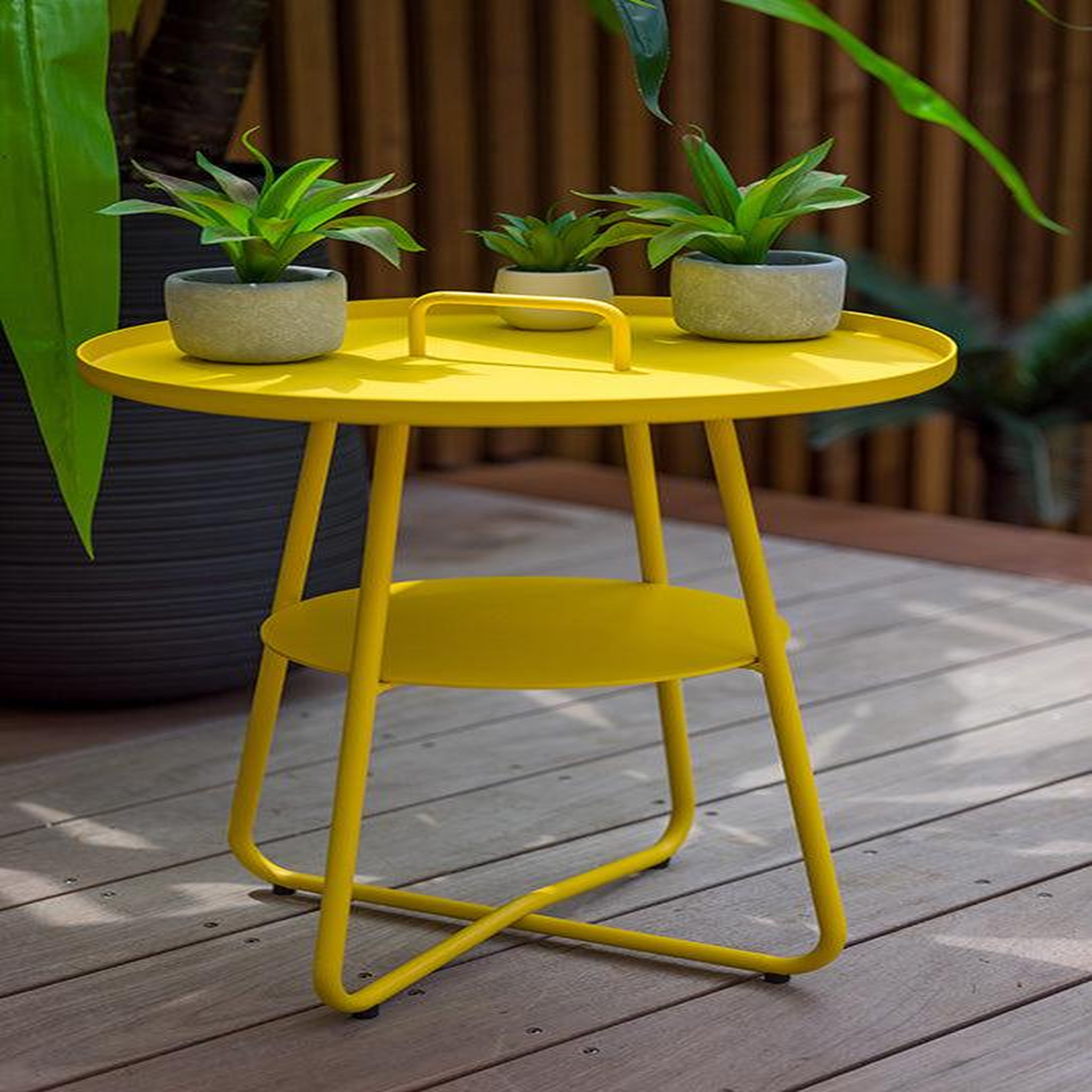 Voir la diapositive 4 : Jardiline Table basse ronde jaune en aluminium - THASOS
