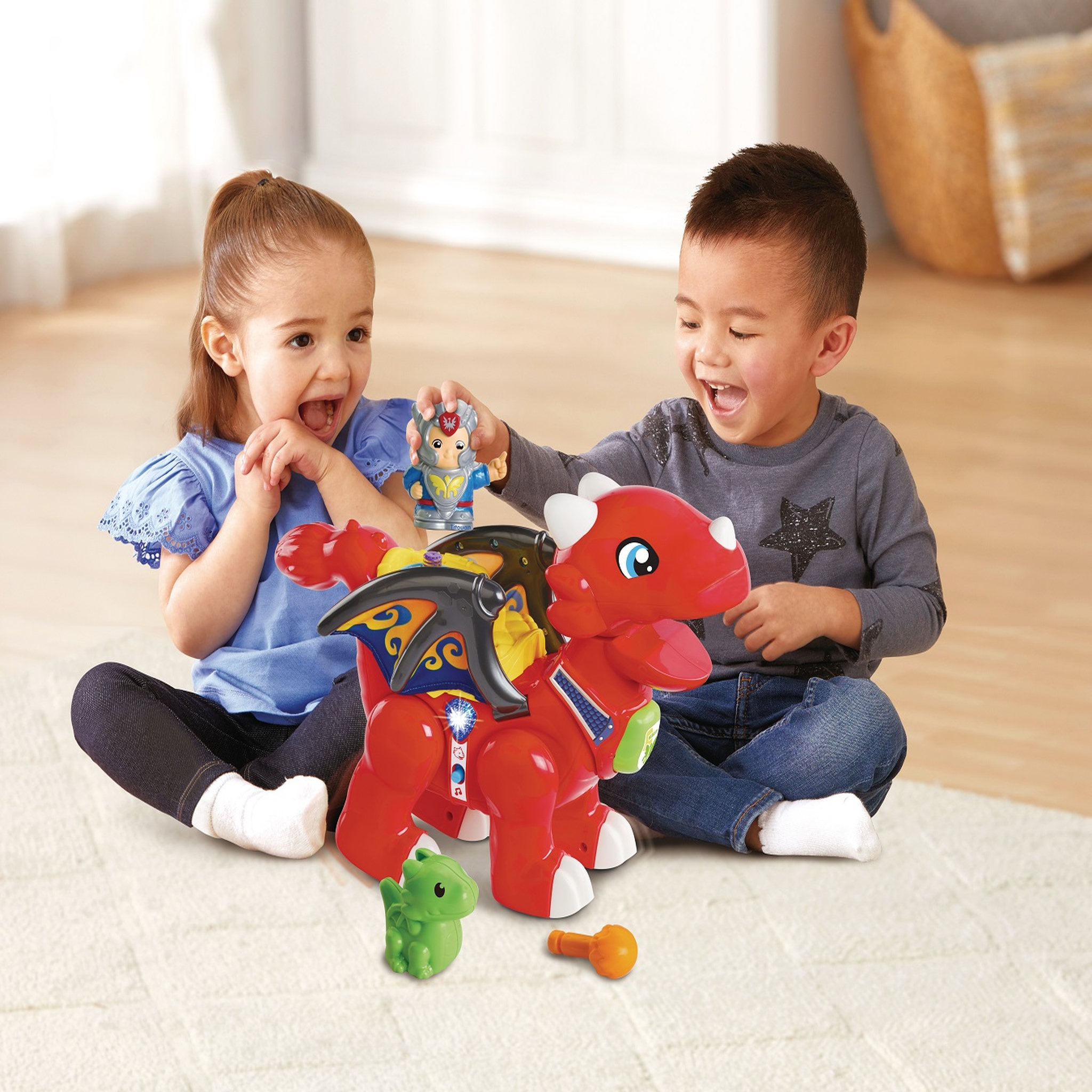Voir la diapositive 2 : VTECH William gentil dragon interactif - Tut tut copains univers 