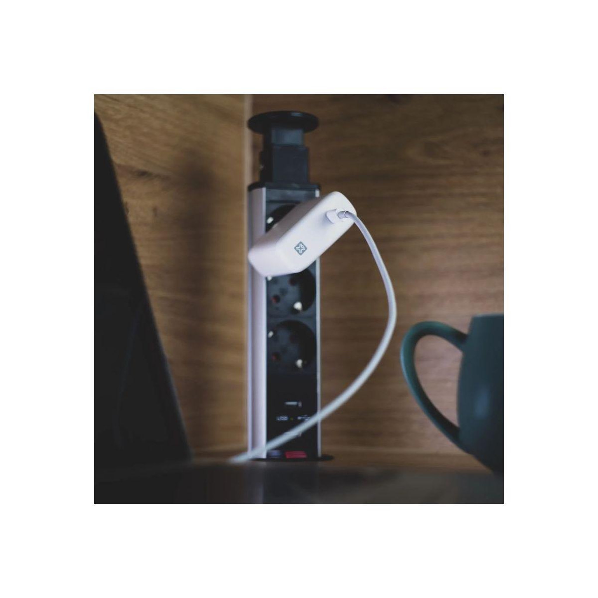 Voir la diapositive 2 : XTREMEMAC Chargeur secteur USB-C 45W Blanc
