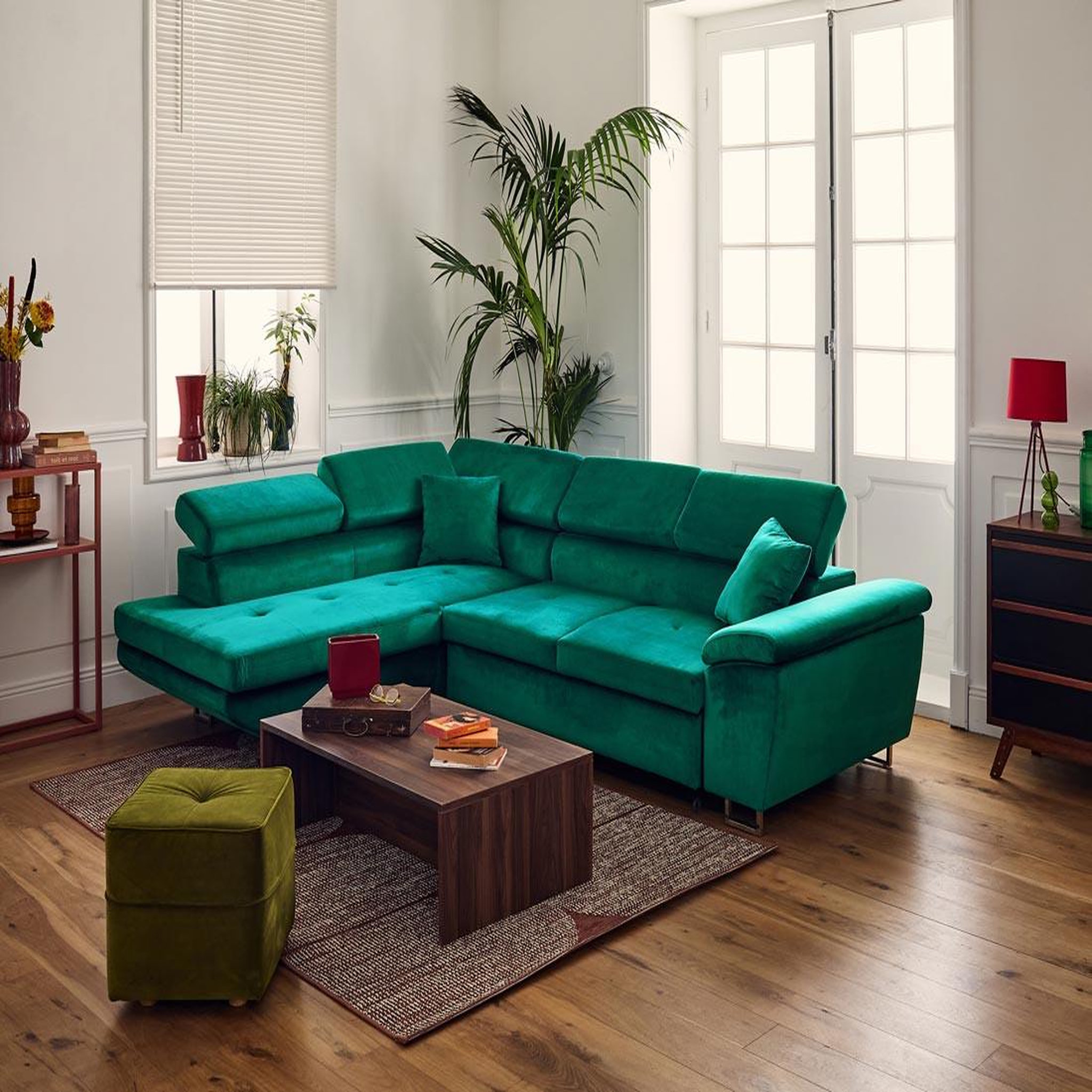 Voir la diapositive 5 : BEST MOBILIER Dimas - canapé d'angle gauche 5 places - convertible avec coffre et têtières réglables - en velours