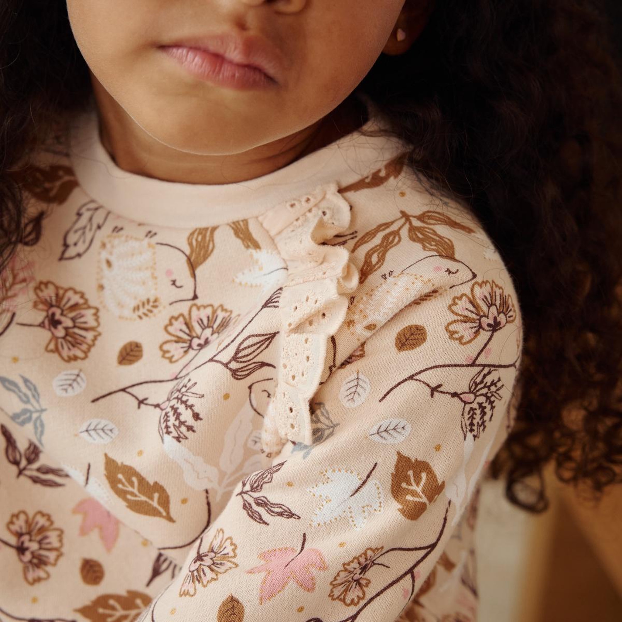 Voir la diapositive 4 : Petit Béguin Robe enfant en molleton chincha