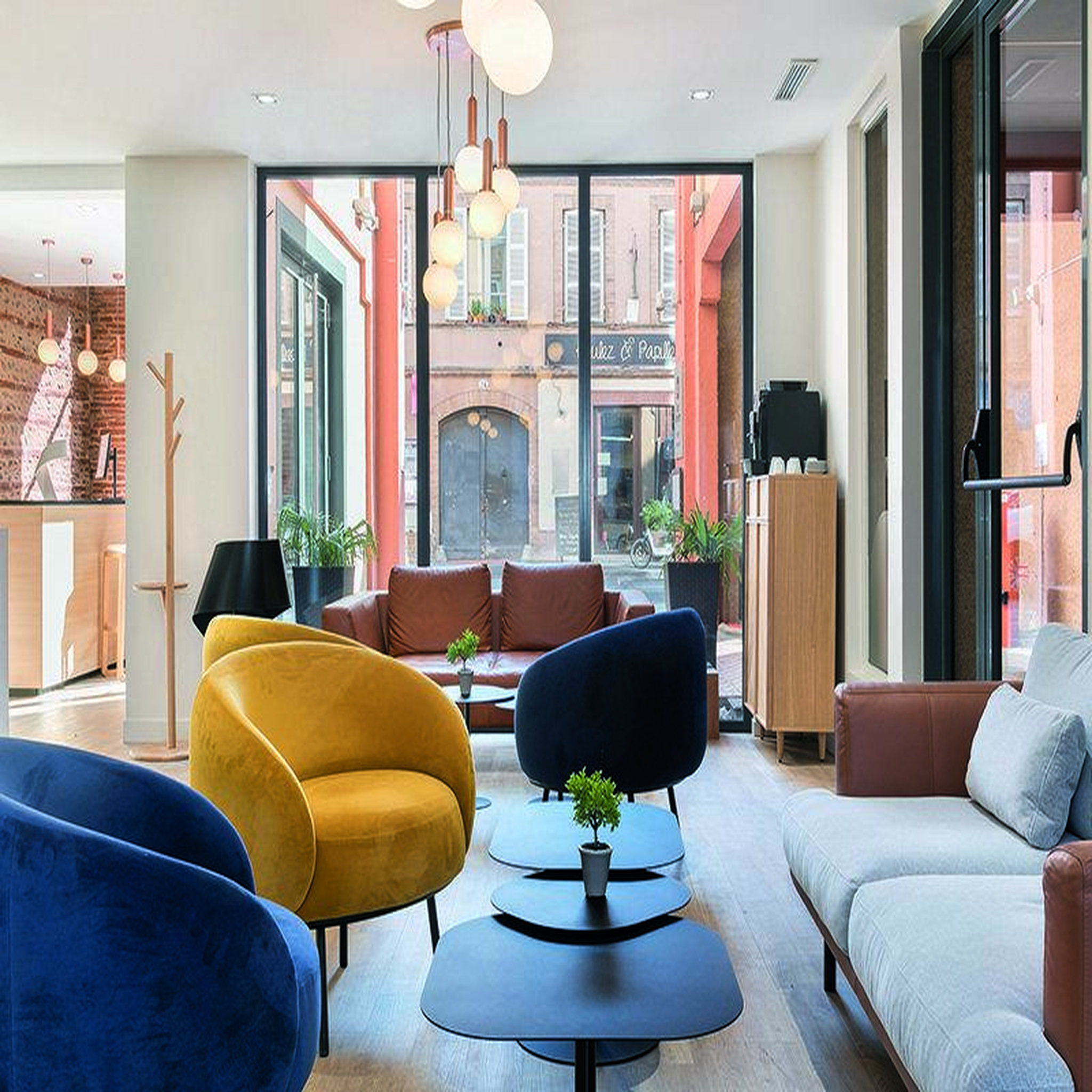 Voir la diapositive 3 : Smartbox Séjour de 2 jours en hôtel best western 4* à toulouse - coffret cadeau séjour