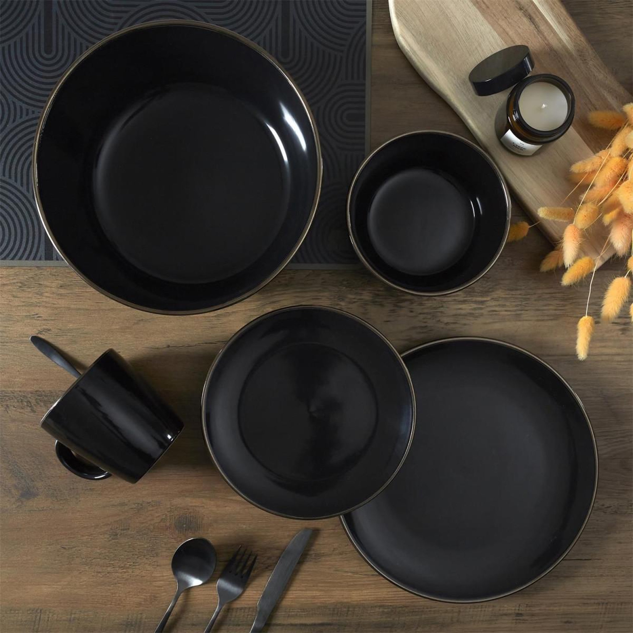 Voir la diapositive 4 : The Home Deco Factory Saladier en céramique  lounge  24cm noir
