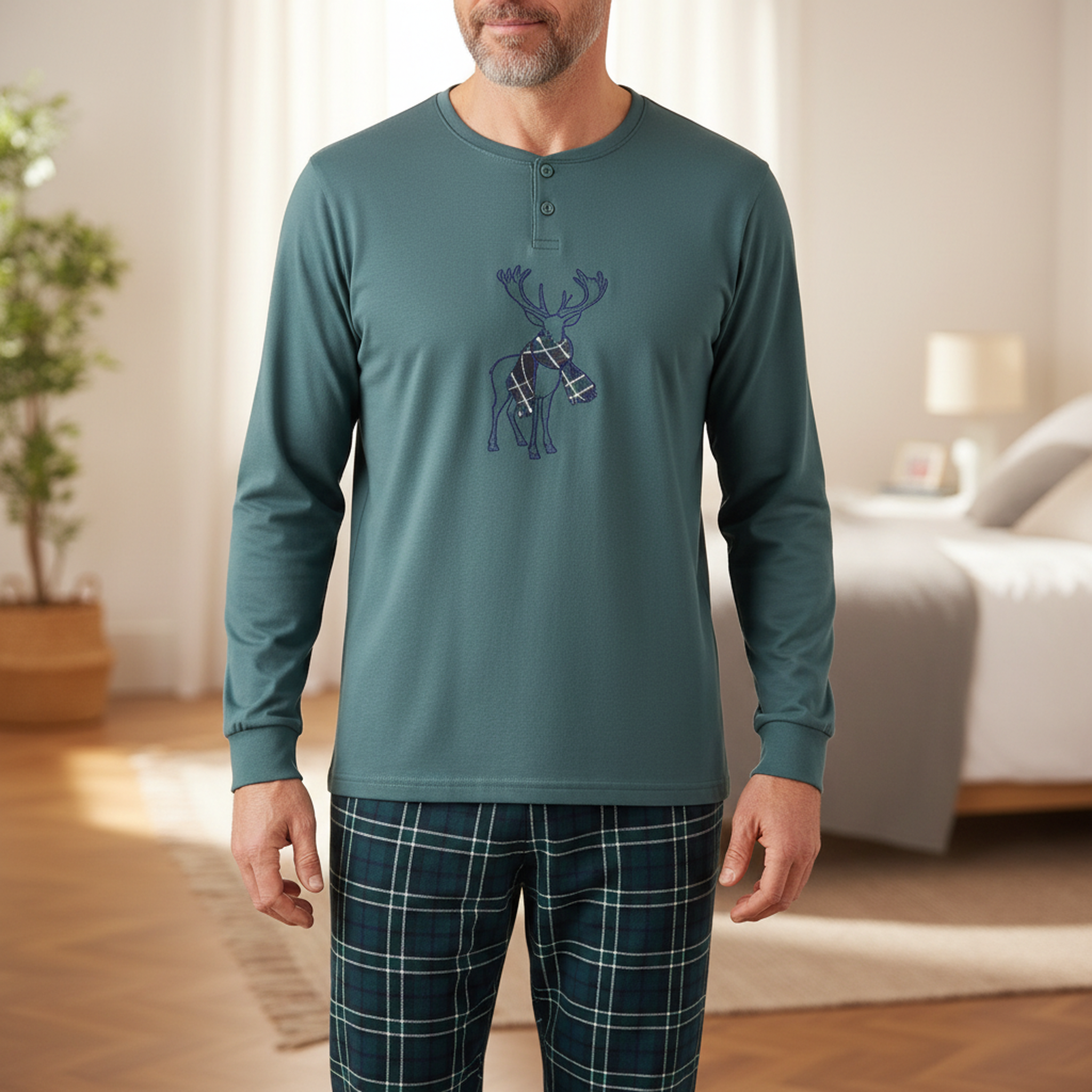 Voir la diapositive 2 : OZABI Ozabi ensemble pyjama homme coton majoritaire broderie cerf écossais
