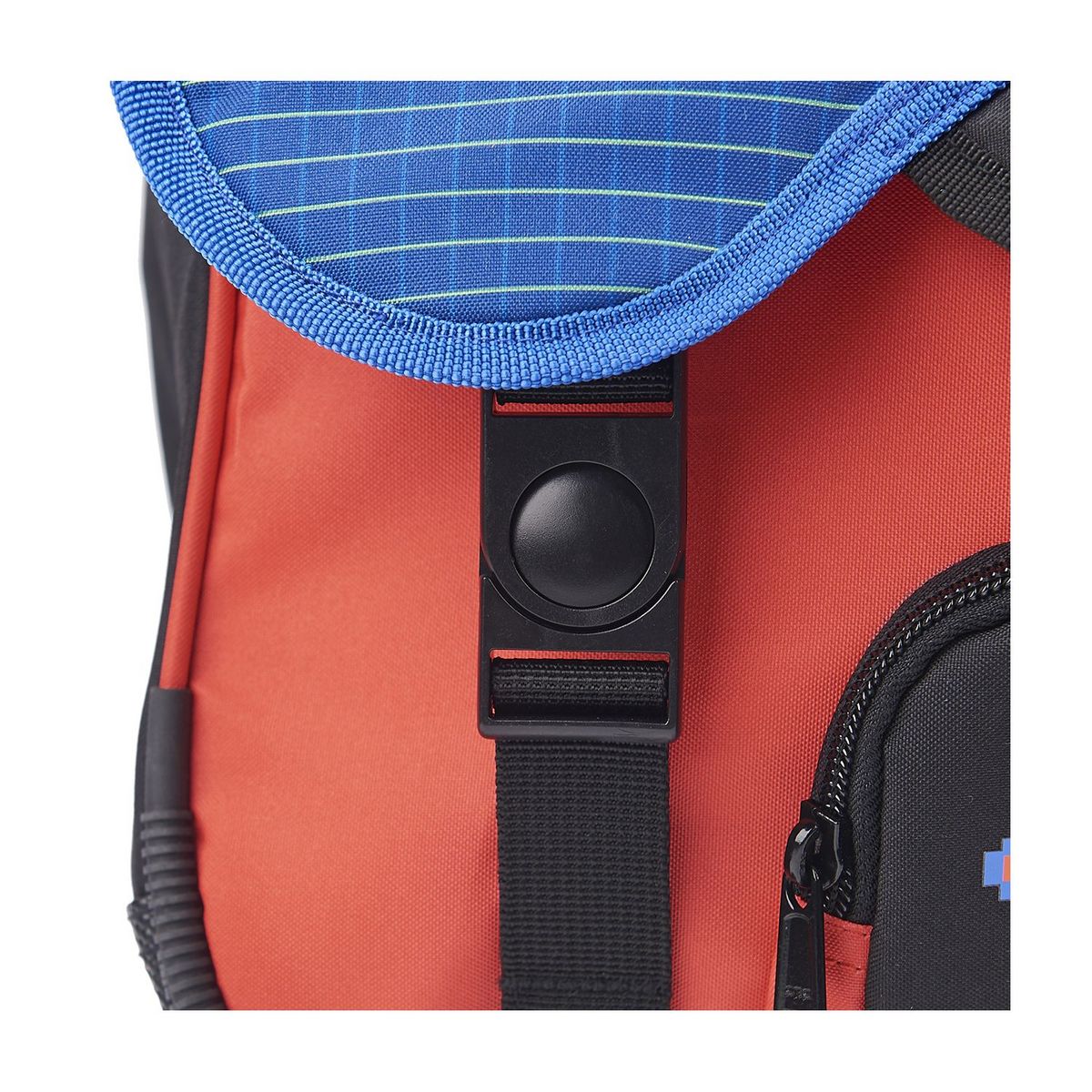 AUCHAN Cartable à roulettes 41 cm CM1/CM2 bleu rouge et noir avec breloque ACTIVE GAMER