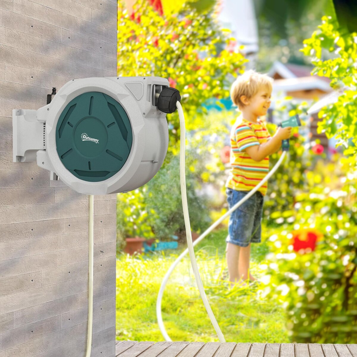 OUTSUNNY Dévidoir mural enrouleur automatique pivotant 180° tuyau 30 + 2 m avec lance arrosage 7 modes support mural intégré gris clair vert