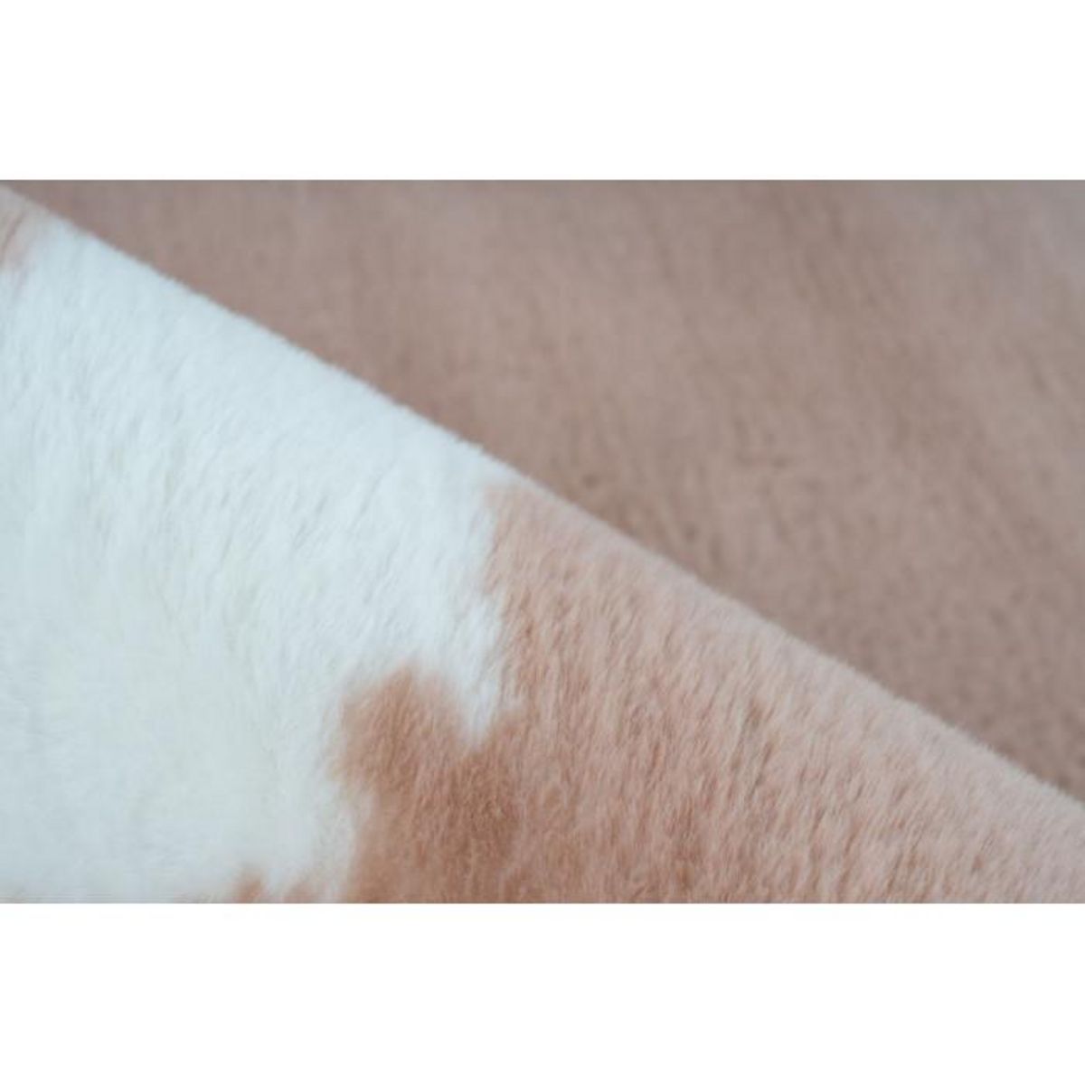 Paris Prix Tapis Imitation Fourrure  Rabbit  Taupe & Blanc