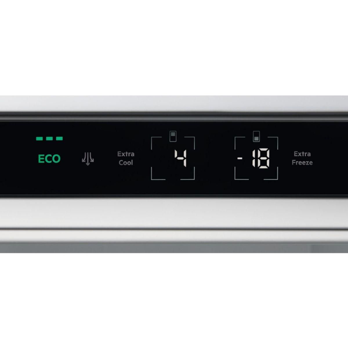 ELECTROLUX Réfrigérateur combiné encastrable ENP7MD19S GreenZone