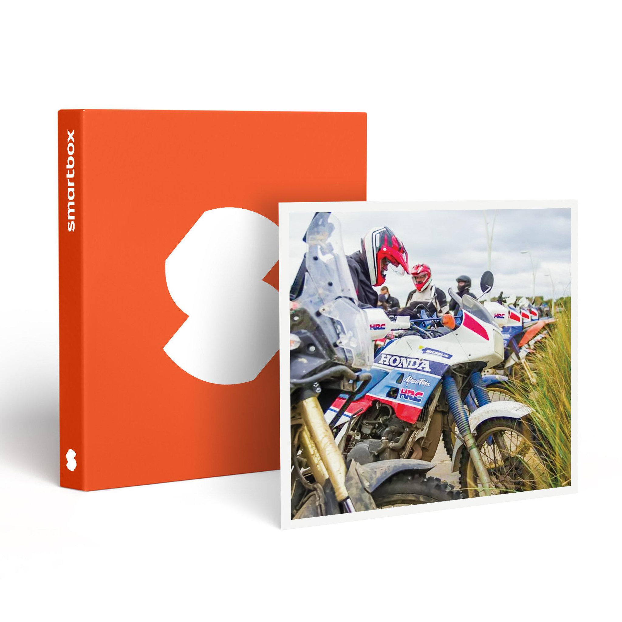 Smartbox Journée de randonnée en moto avec équipement de pilote intégral et collations - coffret cadeau sport & aventure