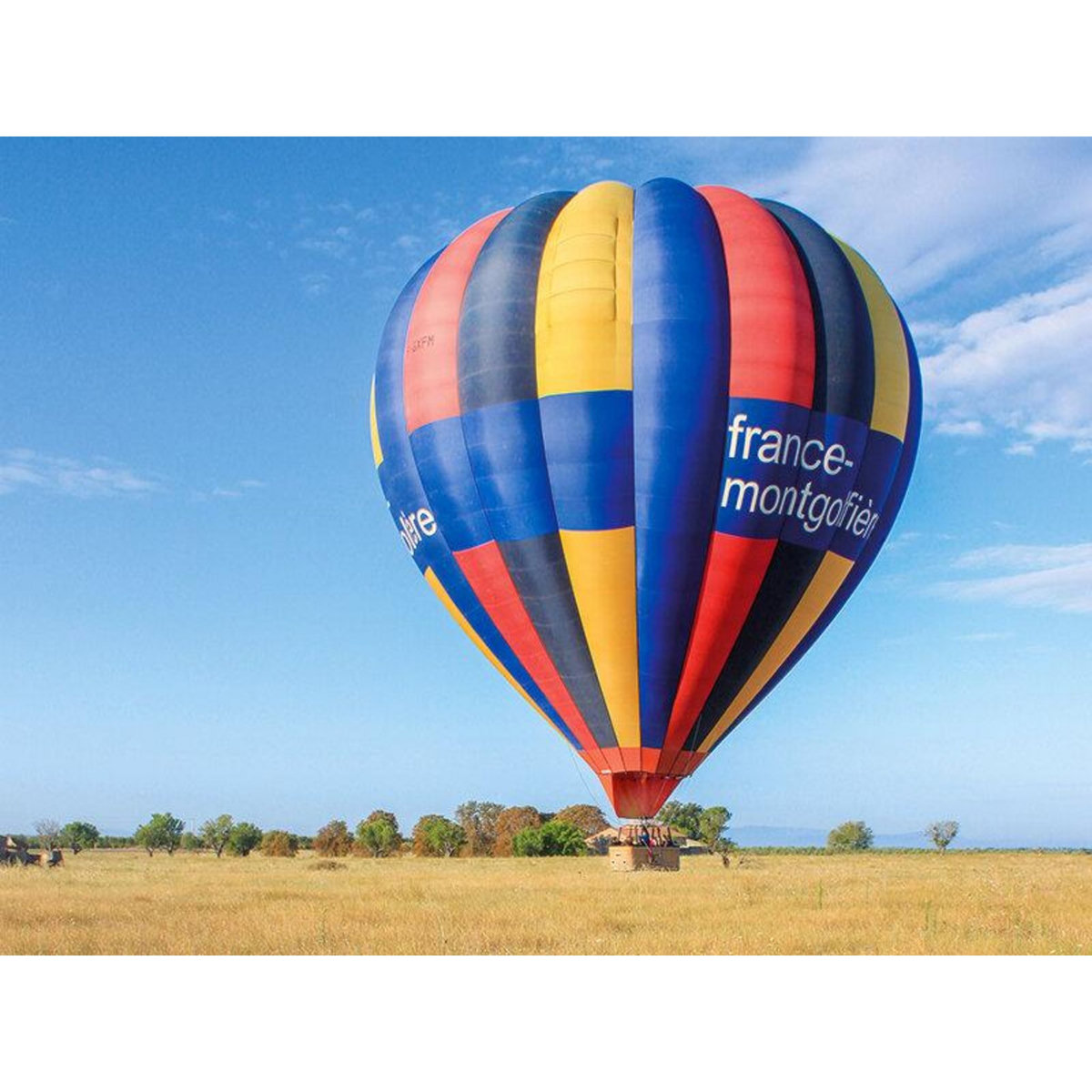 Smartbox Vol en montgolfière au-dessus de Vézelay en semaine - Coffret Cadeau Sport & Aventure