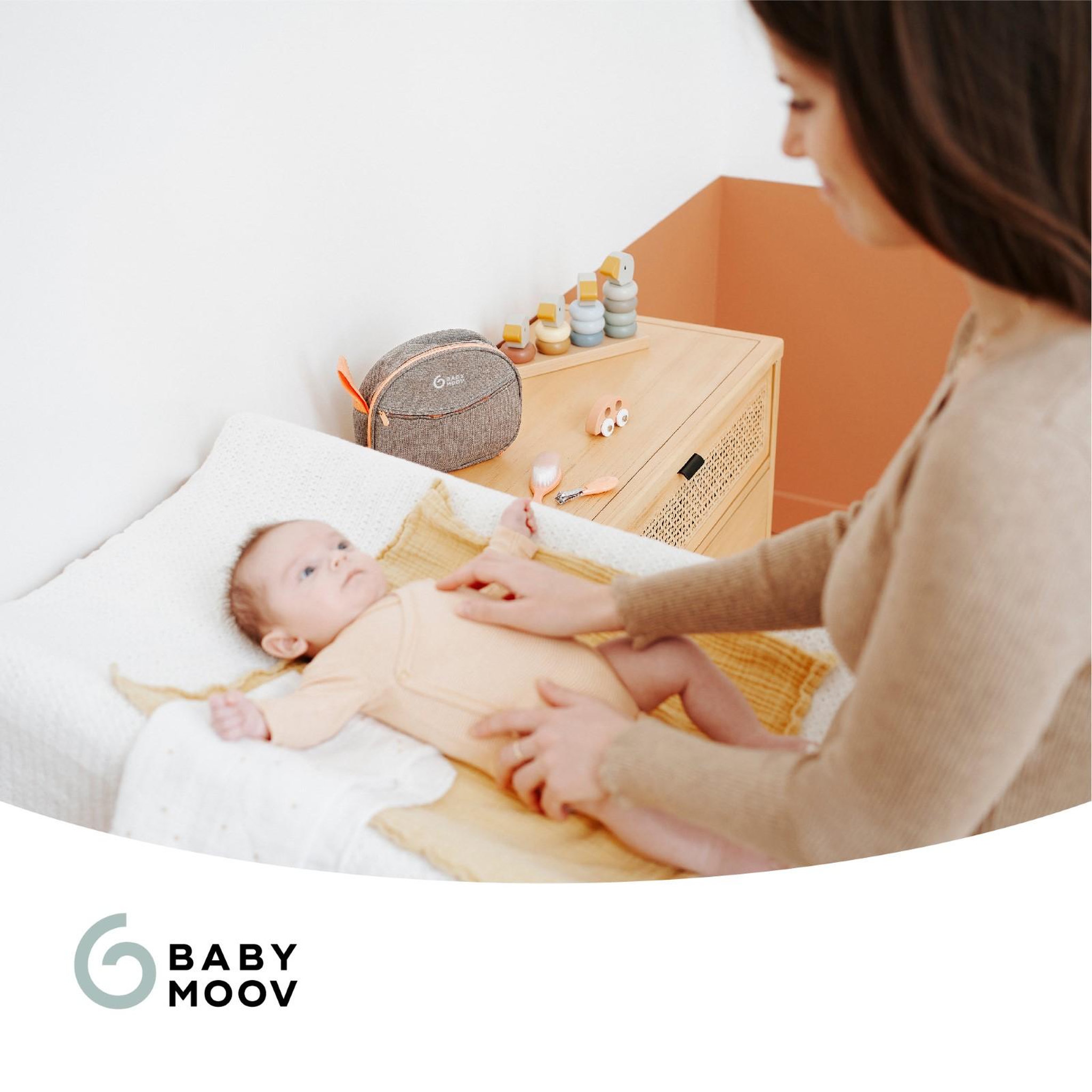 Voir la diapositive 6 : BABYMOOV COMPACT GROOMING SET