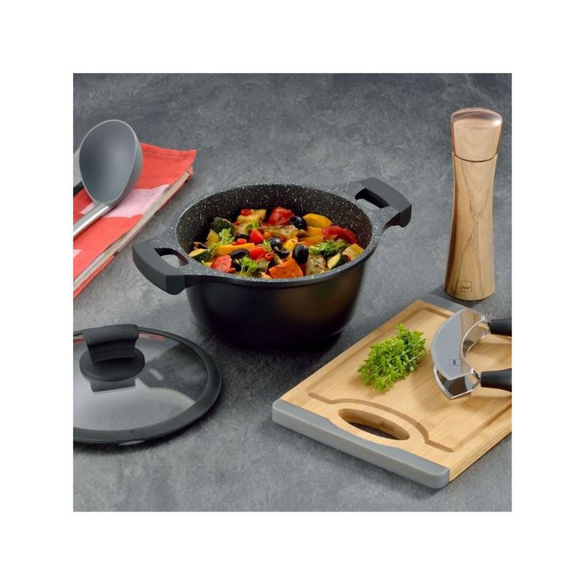 Kela line Faitout fonte d'aluminium 20cm avec couvercle - 12218