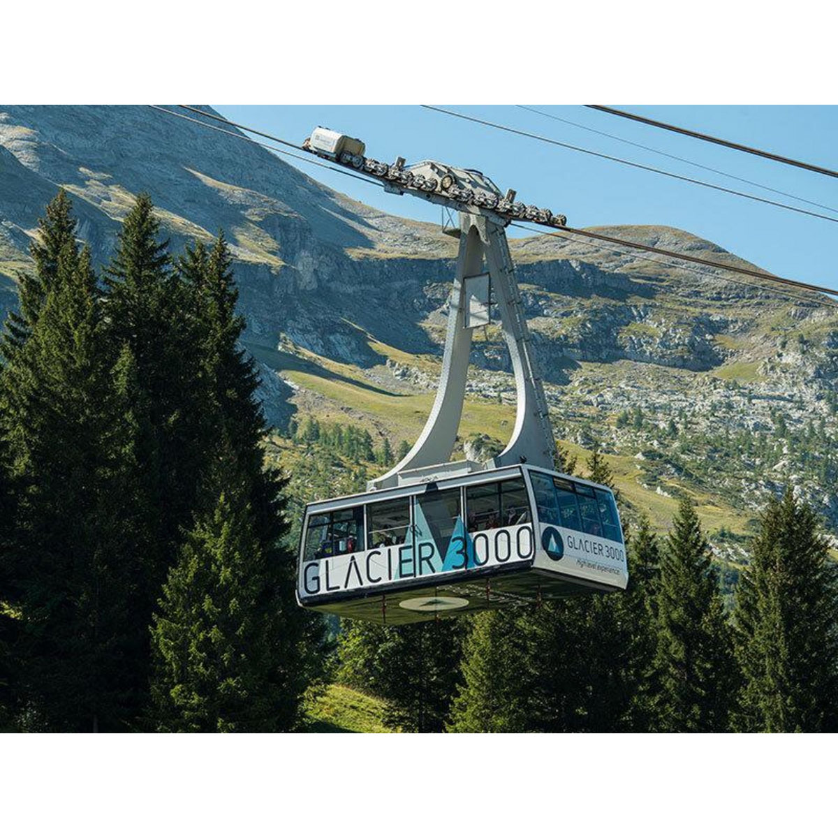 Smartbox 2 tickets pour le téléphérique pour une aventure en duo au Glacier 3000 en Suisse - Coffret Cadeau Sport & Aventure