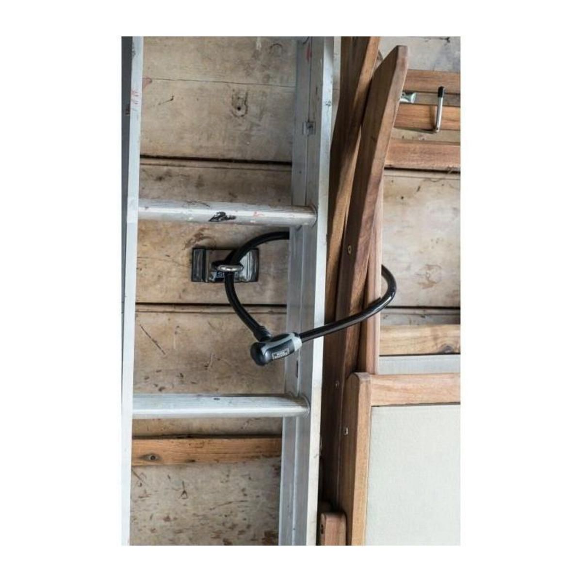 BURG WACHTER Ancre de sécurité - BURG WACHTER - SA 1180 SB - Acier trempé - Fixation murale/sol - Anse acier trempé