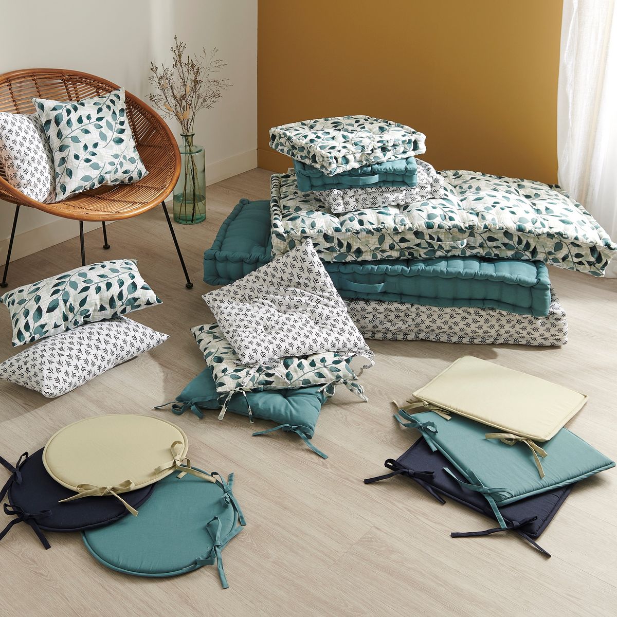 Matelas palette forme rectangulaire en polycoton motif végétal