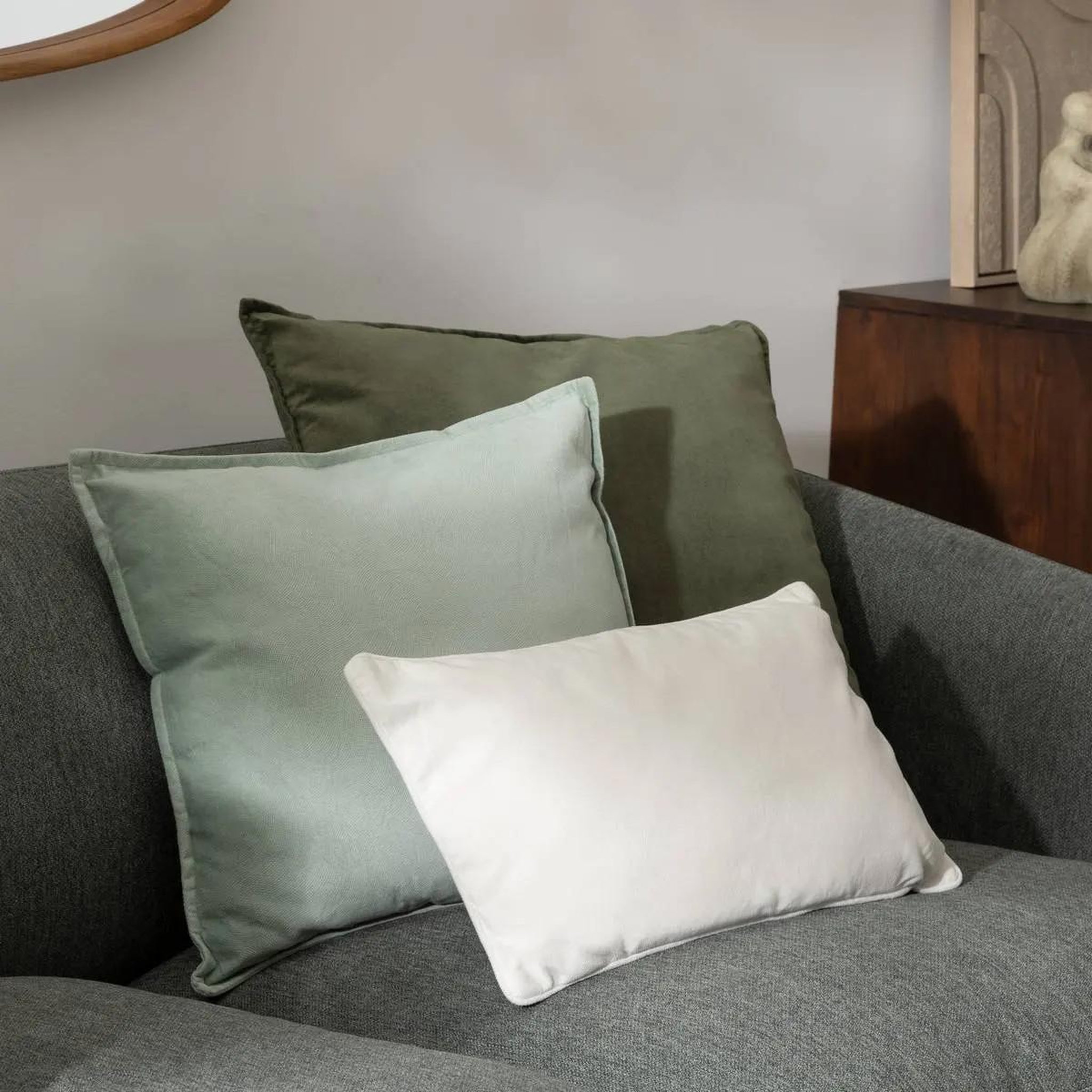 Voir la diapositive 6 : ATMOSPHERA Coussin déhoussable  lilou  50x30cm ivoire