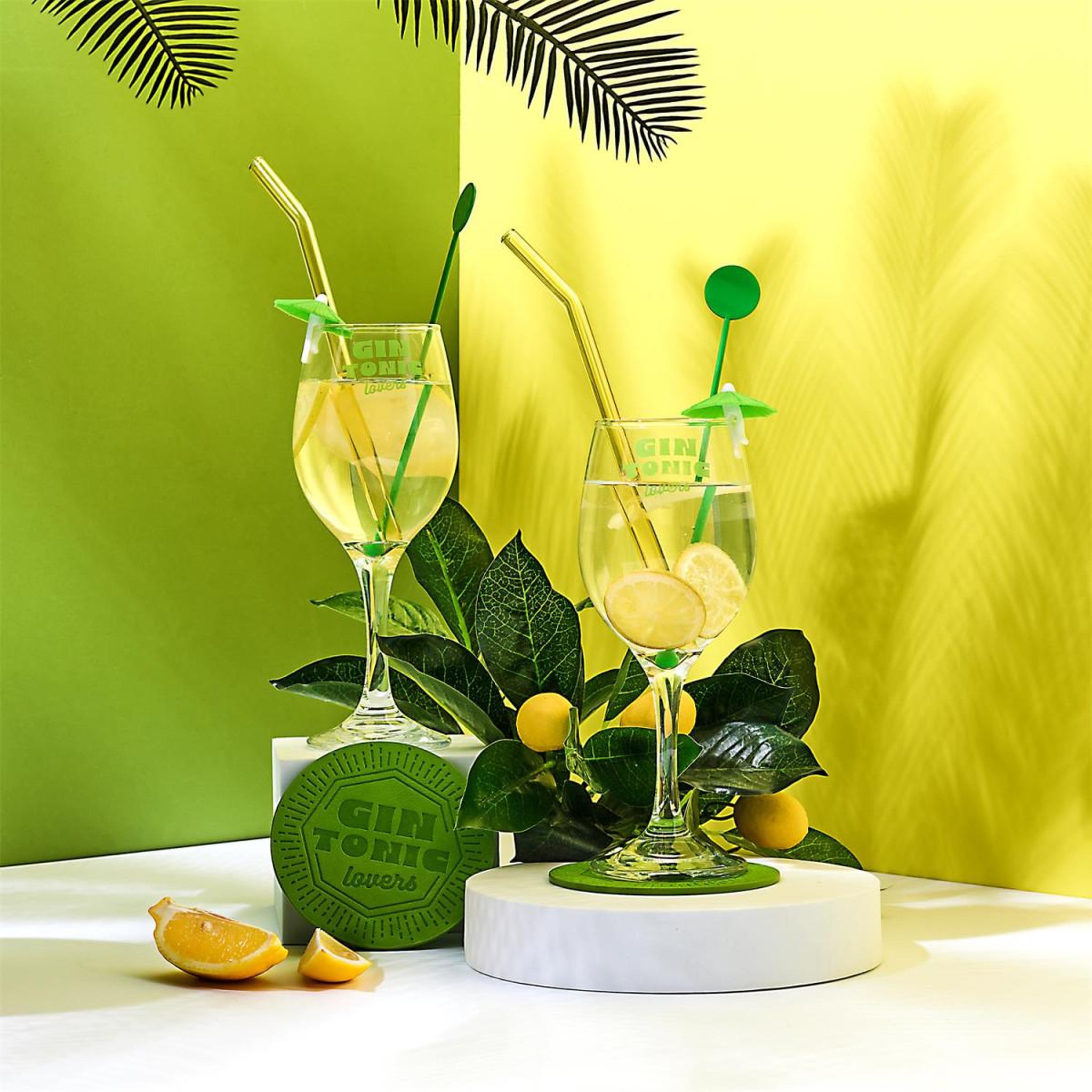 Voir la diapositive 4 : COOK CONCEPT Coffret cocktail 10 pièces  gin tonic  21cm vert