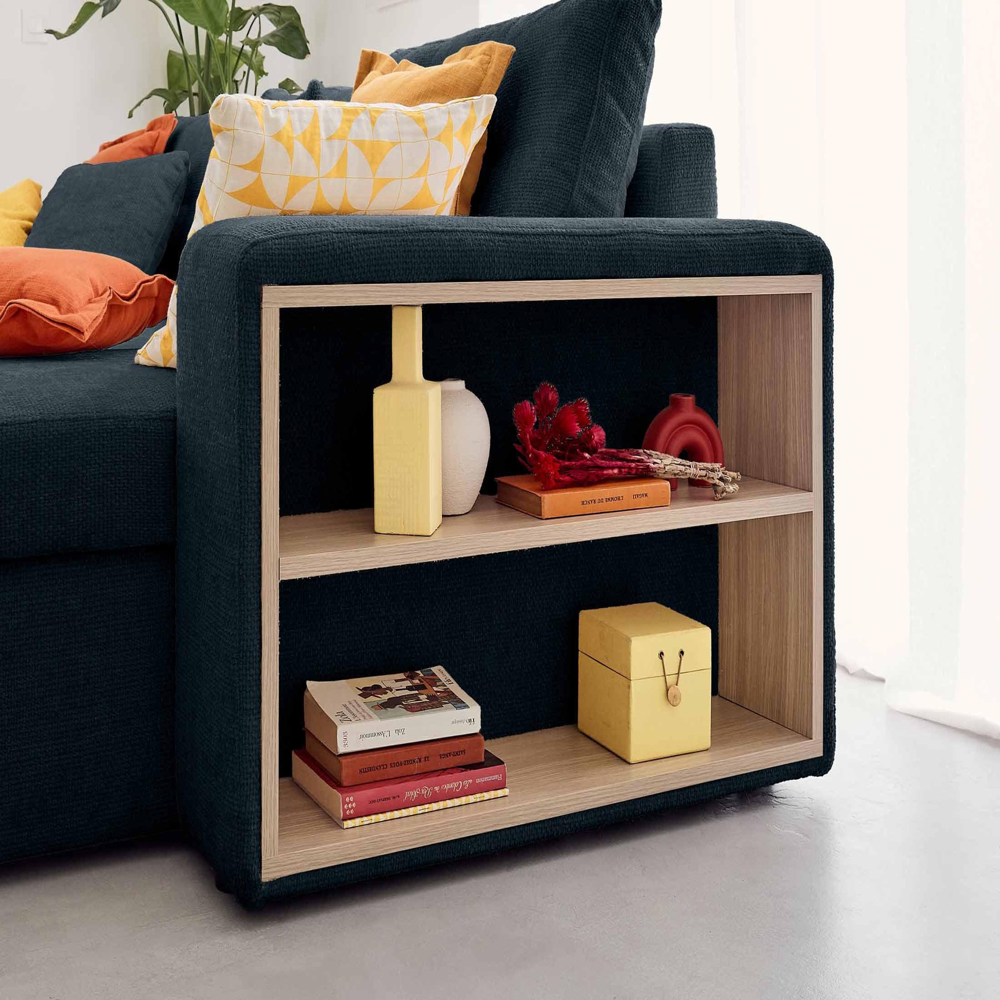 Voir la diapositive 6 : BEST MOBILIER California - canapé d'angle réversible 4 places - convertible avec coffre, étagère et poufs - en velours texturé