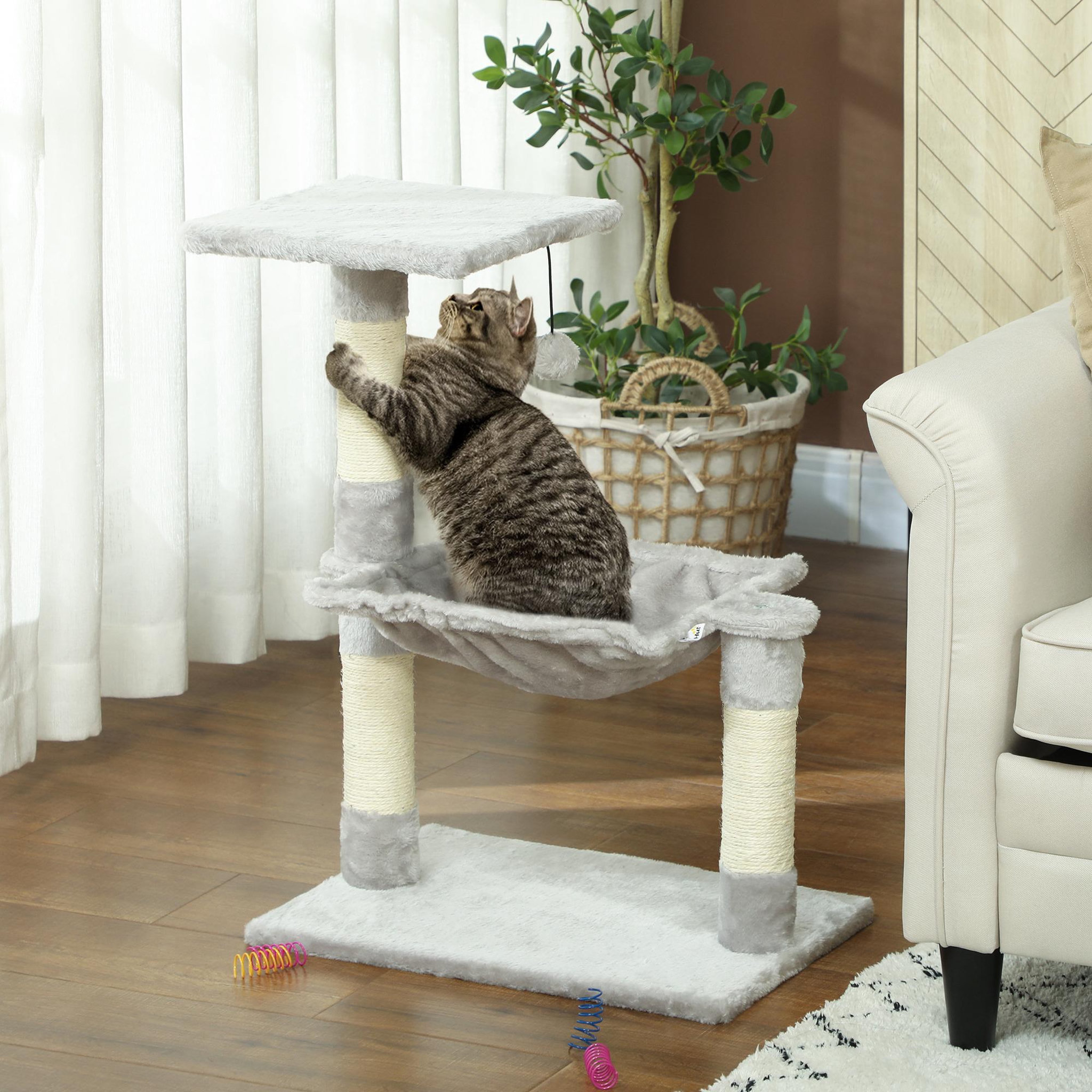 Voir la diapositive 5 : PAWHUT Arbre à chat 3 griffoirs grattoirs sisal naturel plateforme hamac et boule suspendue dim. 50l x 36l x 70h cm peluche haute densité 220 g/m² gris clair