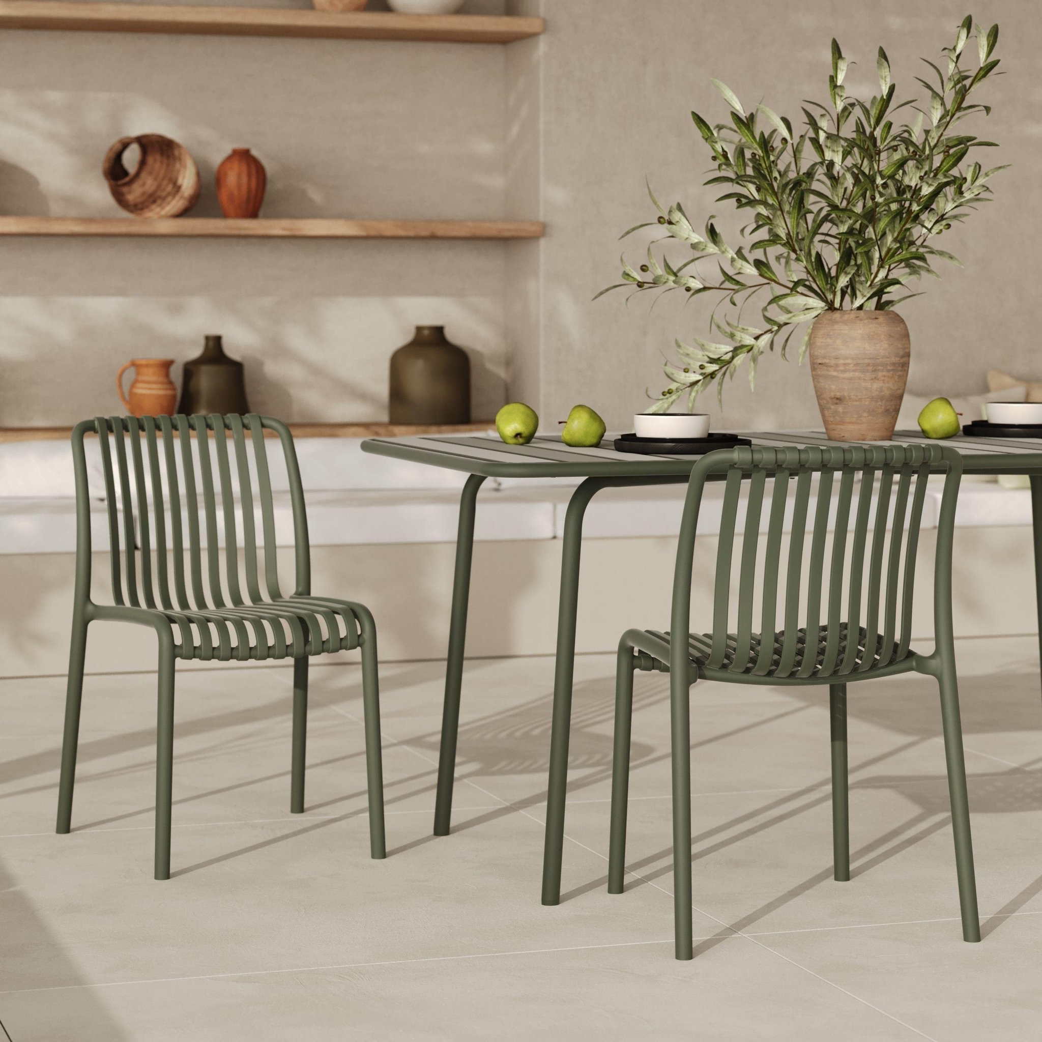 Voir la diapositive 2 : MAISON PAVANE Lot de 2 chaises de jardin empilables en plastique vert kaki-duli
