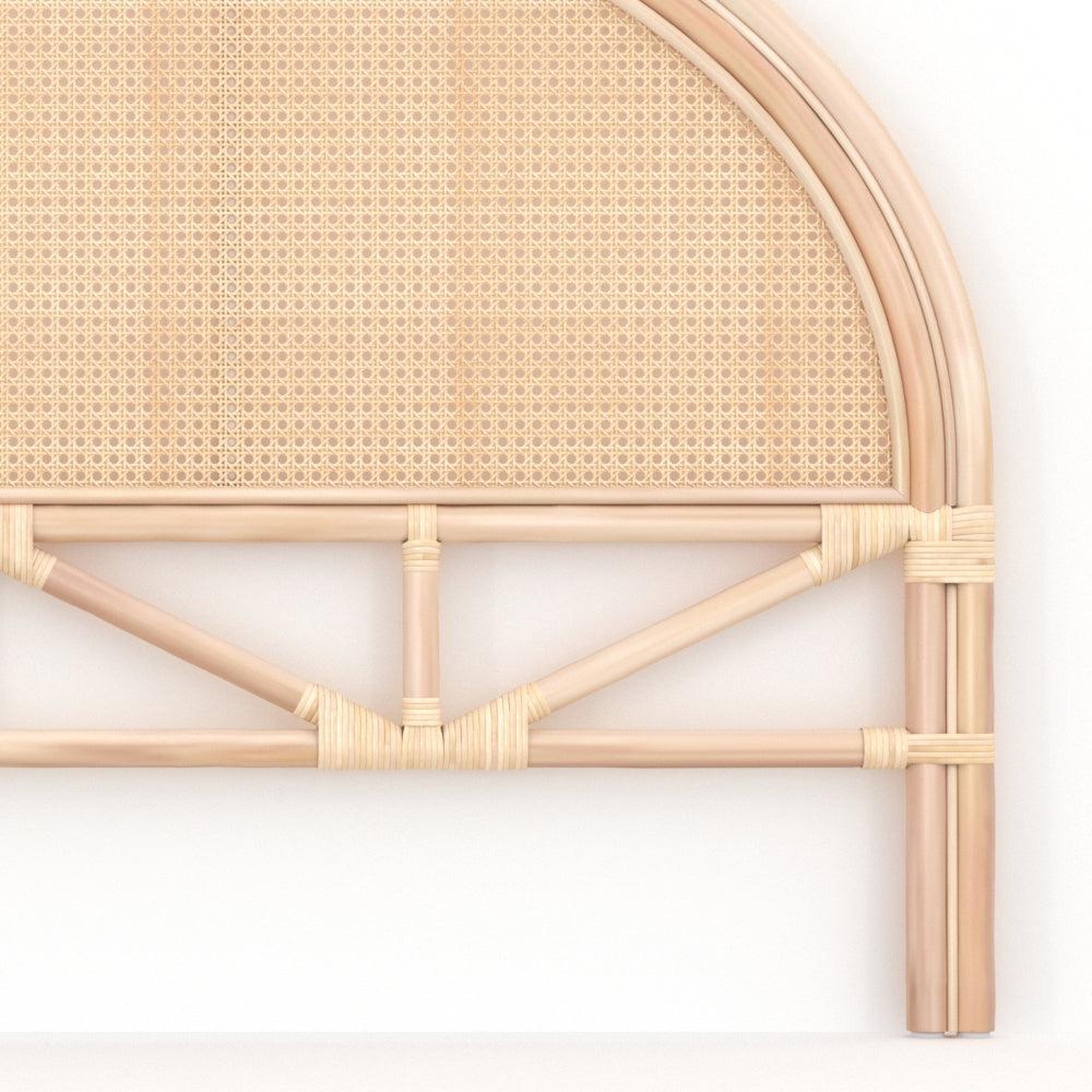 Voir la diapositive 3 : MAISON PAVANE Tête de lit 160 cm en rotin et cannage-néora