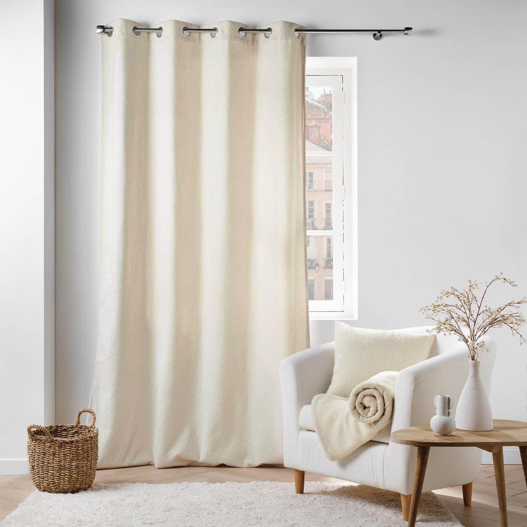 Voir la diapositive 4 : Douceur d'Intérieur Coussin déco bouclette  wooly  45x45cm naturel