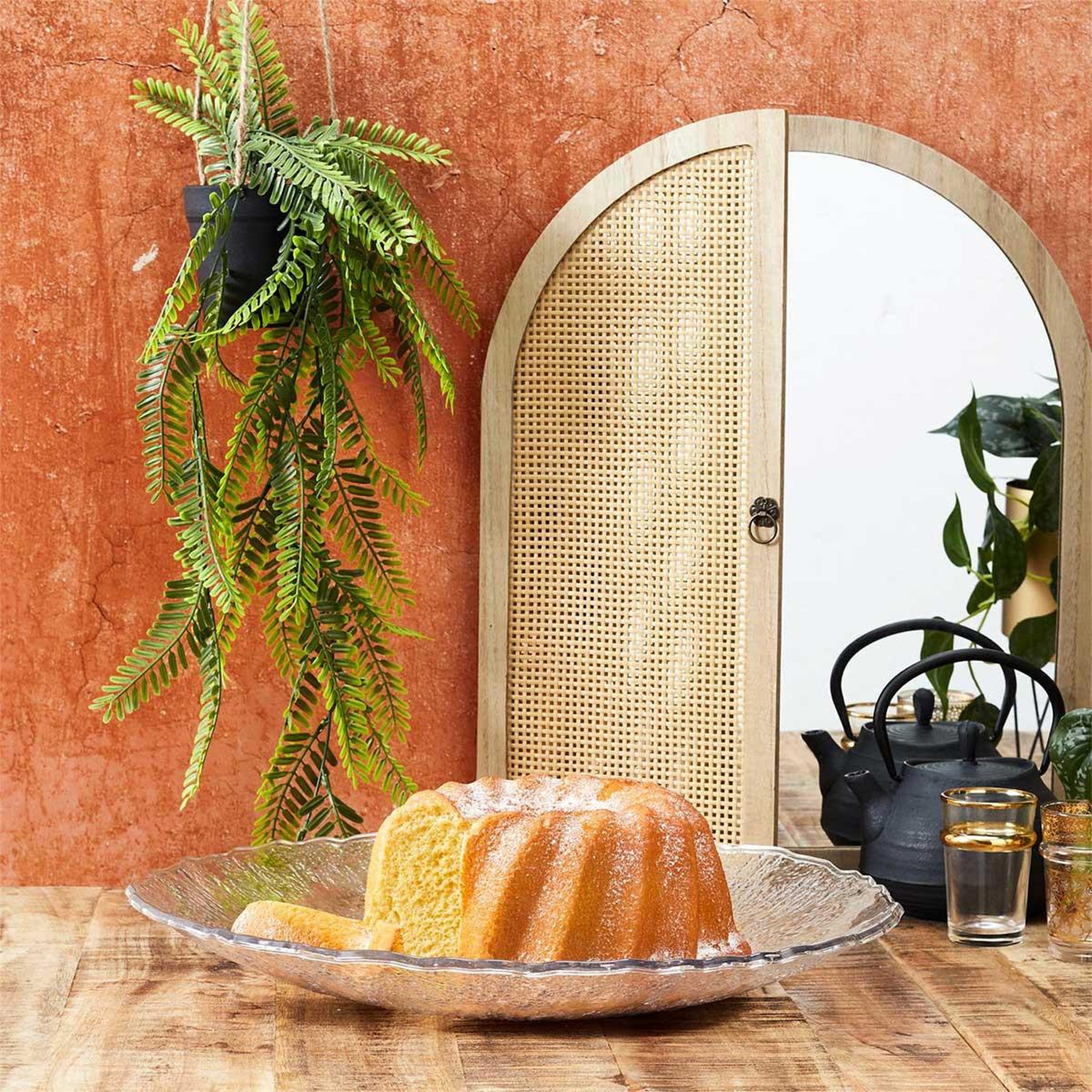 Voir la diapositive 4 : The Home Deco Factory Plateau design martelé  rogelio  42cm transparent