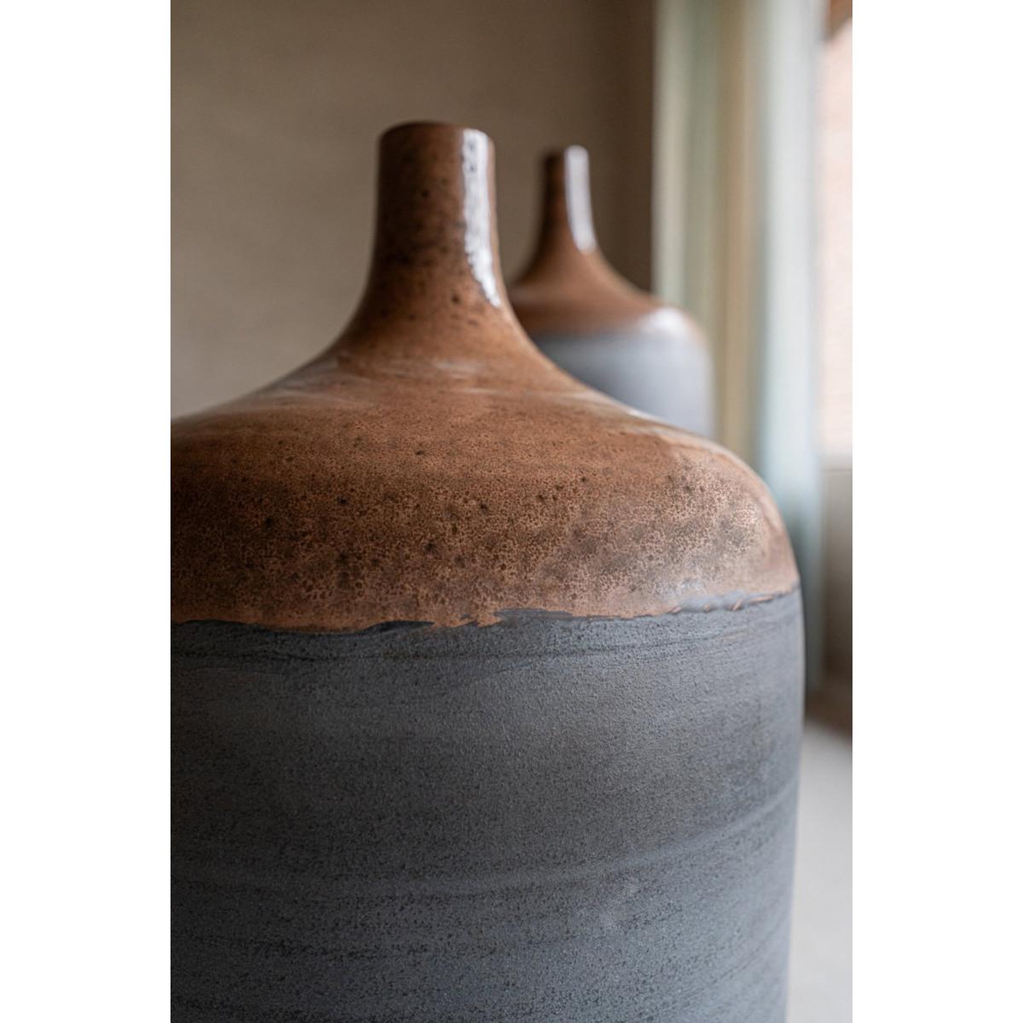 Voir la diapositive 4 : J-LINE Vase en céramique  havan  60cm bleu gris