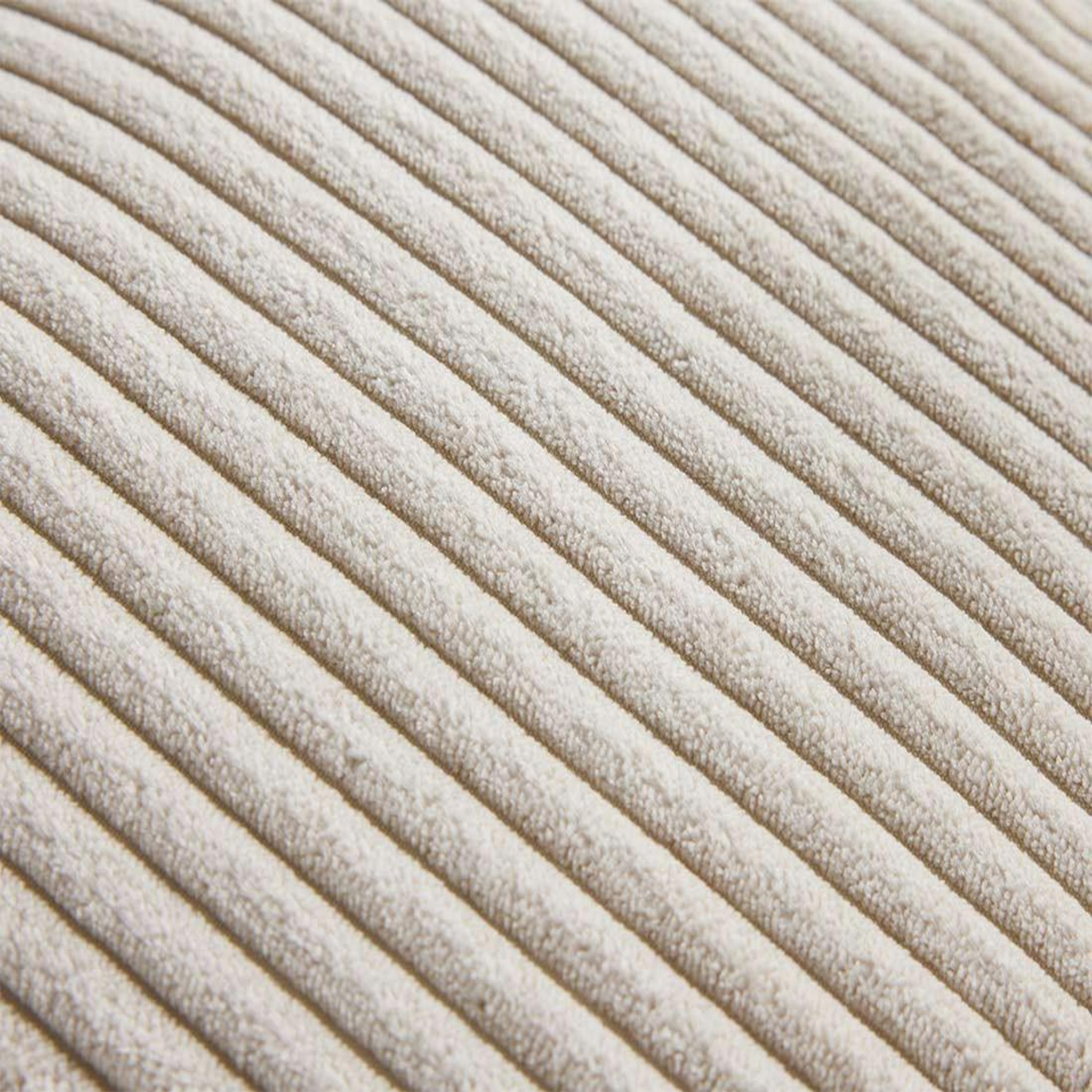 Voir la diapositive 5 : LISA DESIGN Garance - module d'assise 2 places - en velours côtelé