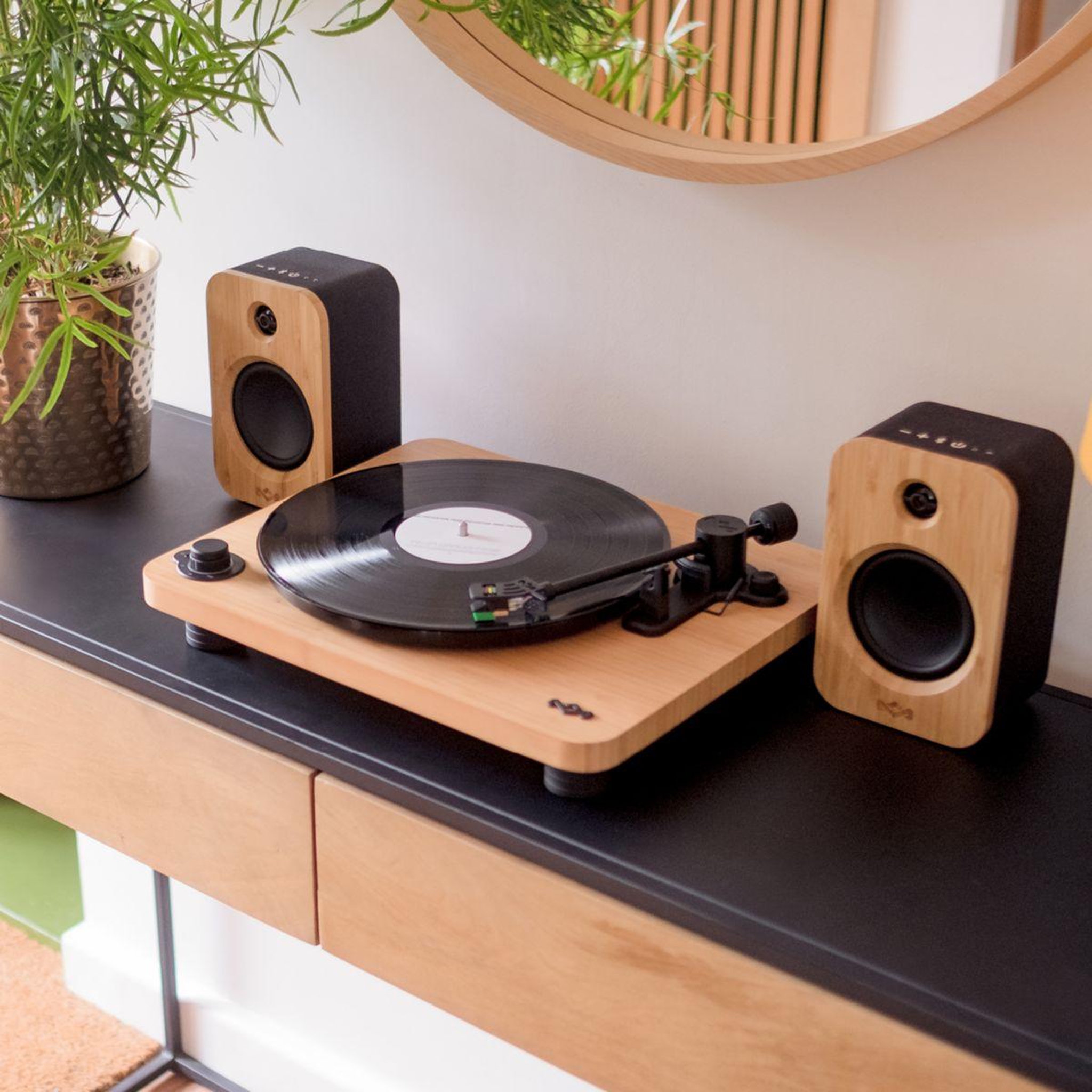 Voir la diapositive 5 : MARLEY Platine vinyle Stir it Up LUX