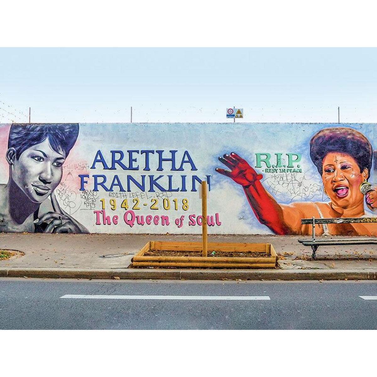 Smartbox Visite de la Goutte d'Or, quartier inclusif et concentré d'Afrique à Paris - Coffret Cadeau Sport & Aventure