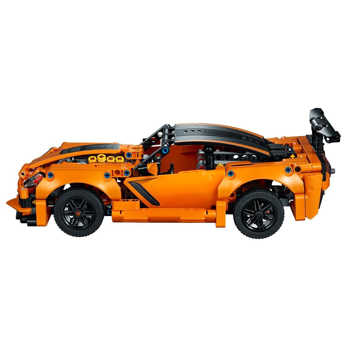 LEGO Technic 42093 - Chevrolet Corvette ZR1 
