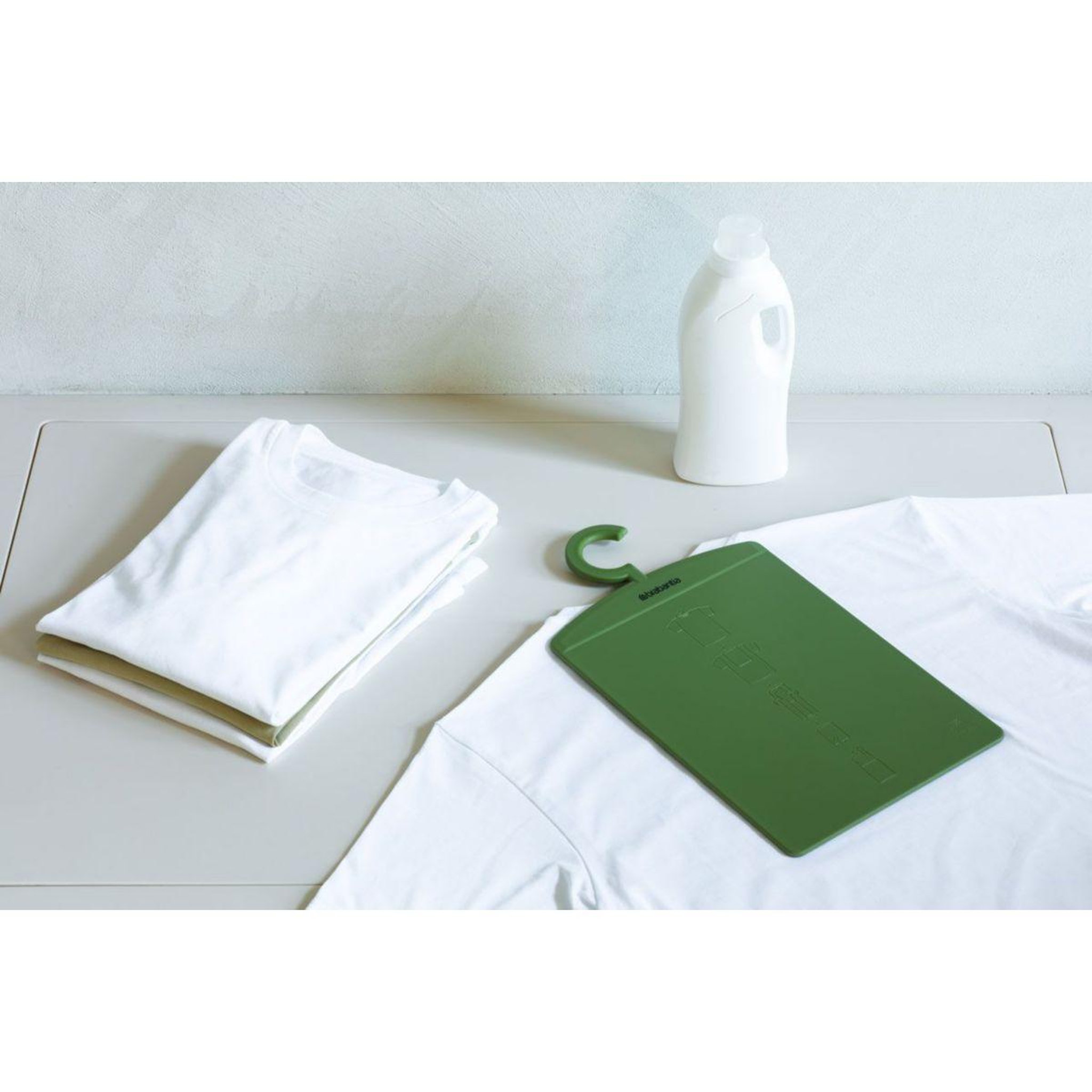 Voir la diapositive 3 : BRABANTIA Accessoire Guide de pliage