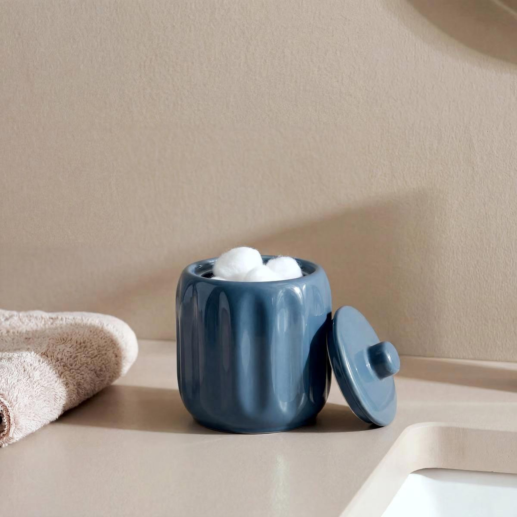 Voir la diapositive 3 : FIVE Pot à cotons en grès  suny colorama  12cm bleu