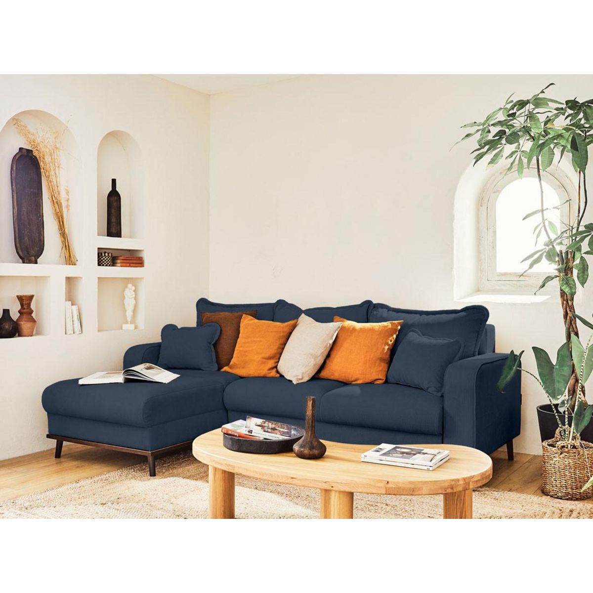 LISA DESIGN Albane - canapé d'angle gauche - 4 places - convertible avec coffre - en velours côtelé