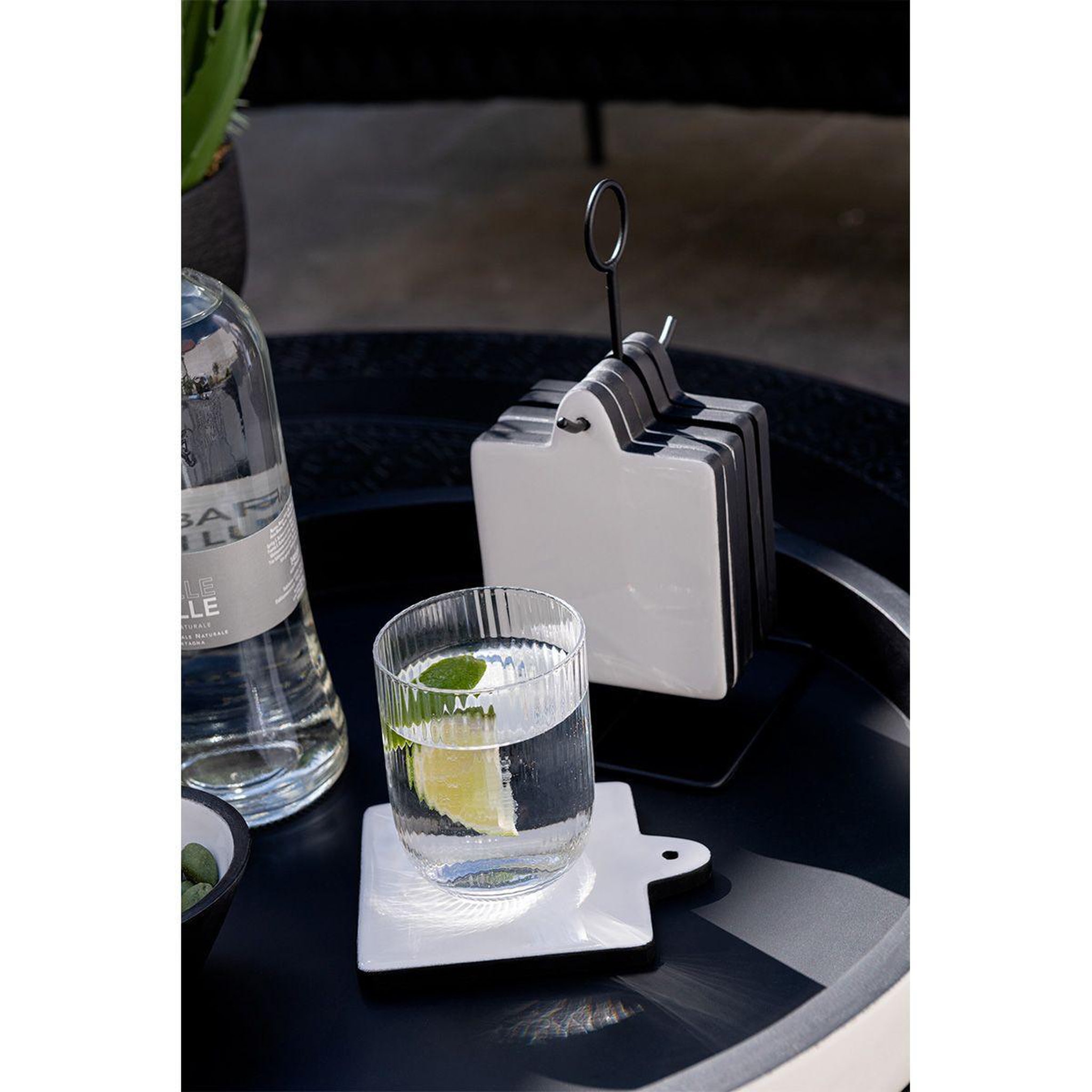 Voir la diapositive 5 : J-LINE Lot de 6 dessous de verre  tokyo  23cm noir & blanc