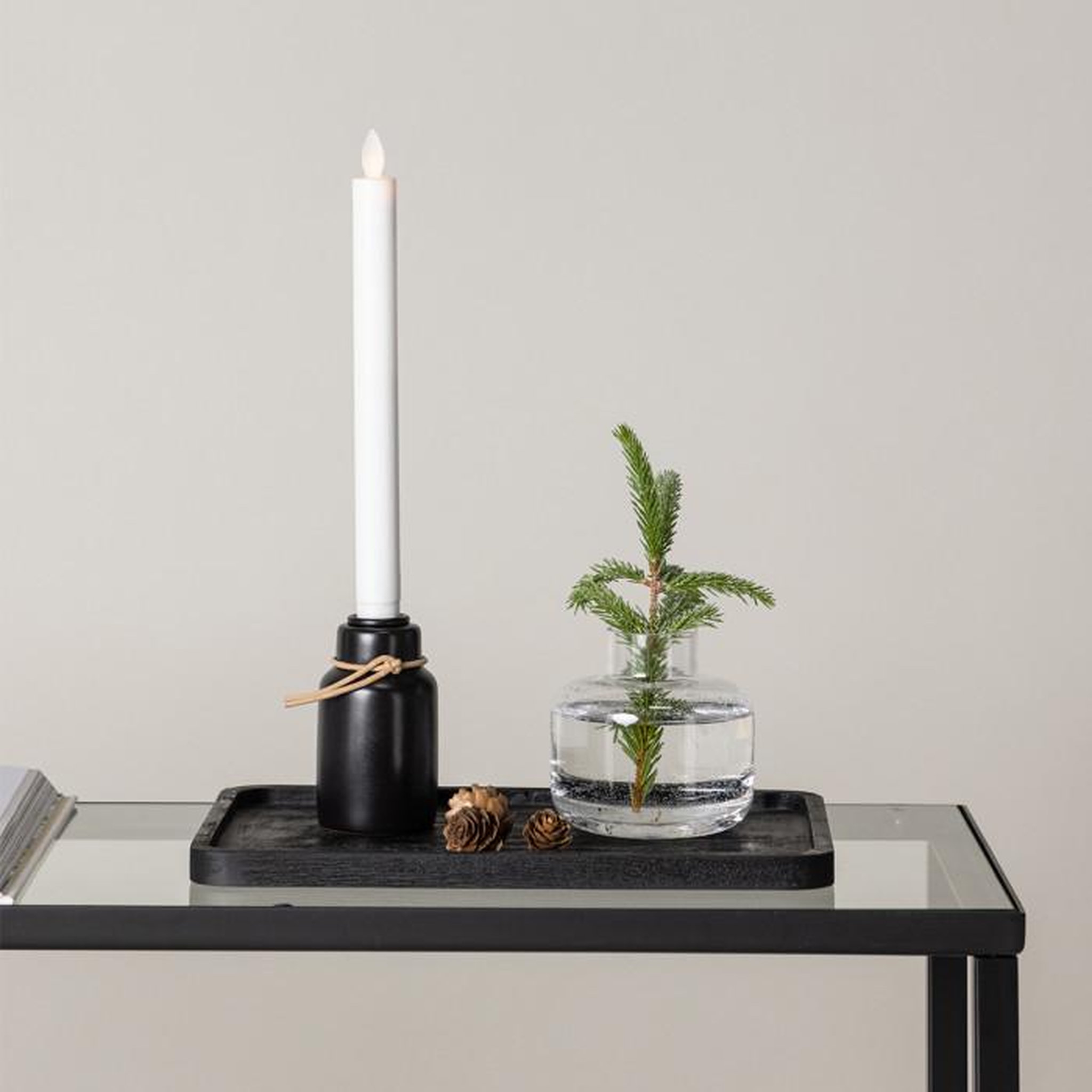 Voir la diapositive 3 : Paris Prix Bougeoir Design à LED  Ulricehamn  6cm Noir