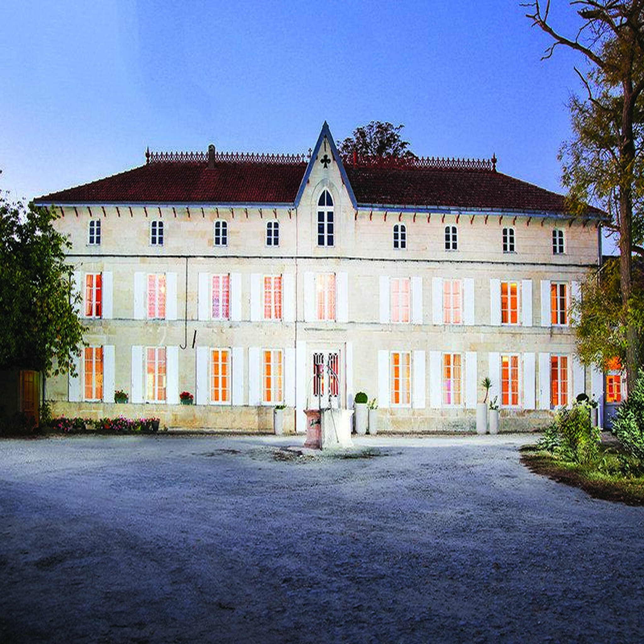 Voir la diapositive 4 : Smartbox Sélection de 5 bouteilles de pineau des charentes à découvrir chez soi - coffret cadeau gastronomie