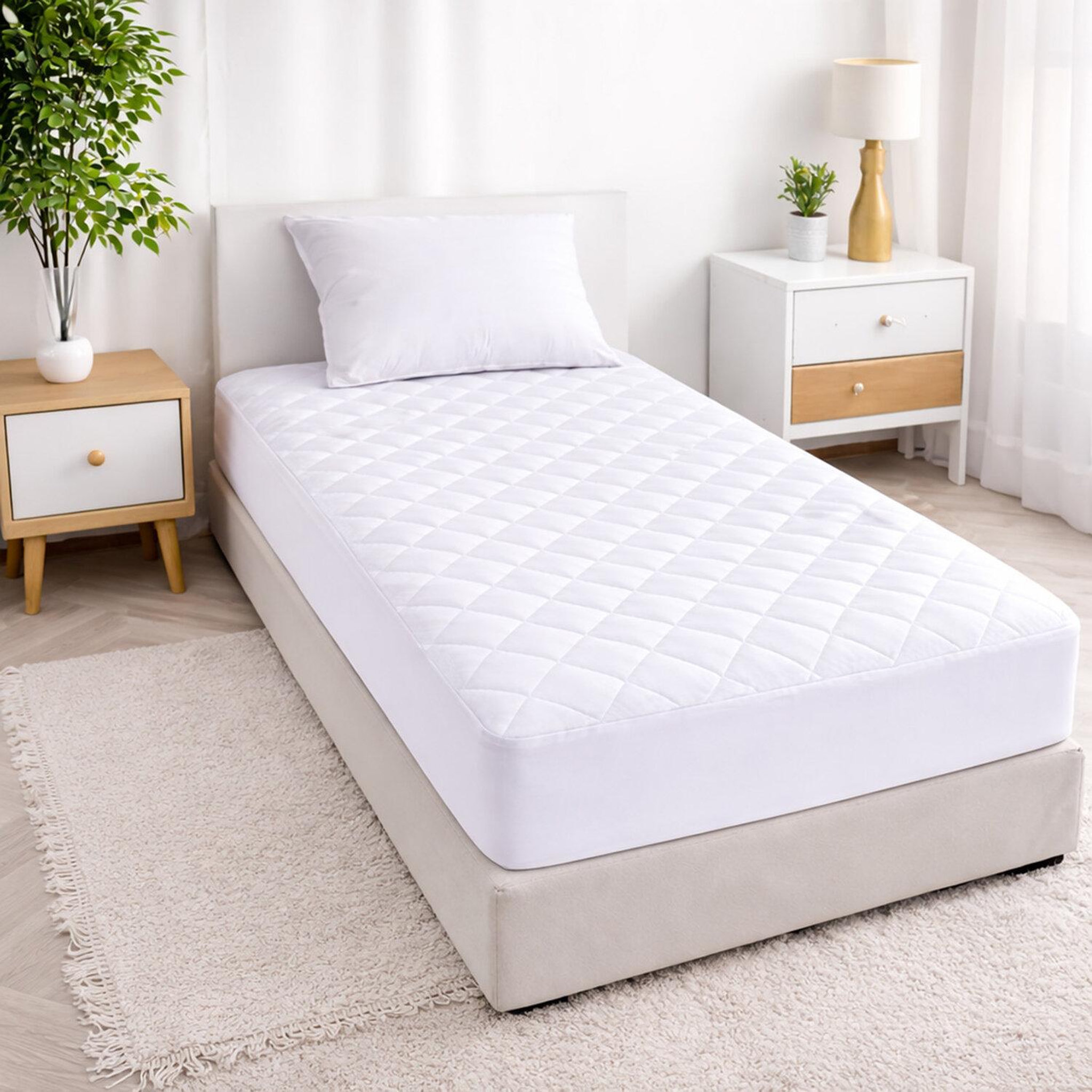 Voir la diapositive 3 : Home collection Protège matelas 100% polyester 205gsm matelasse impermeable respirant